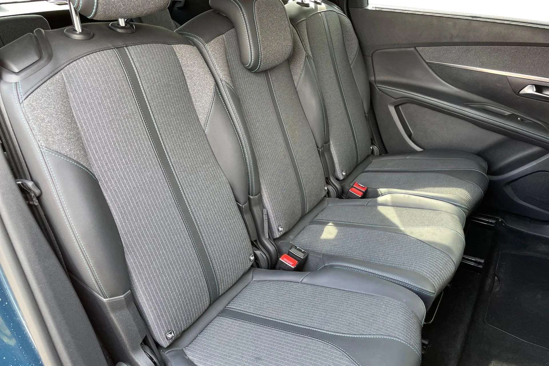 2022 PEUGEOT 5008 2022 PEUGEOT 5008