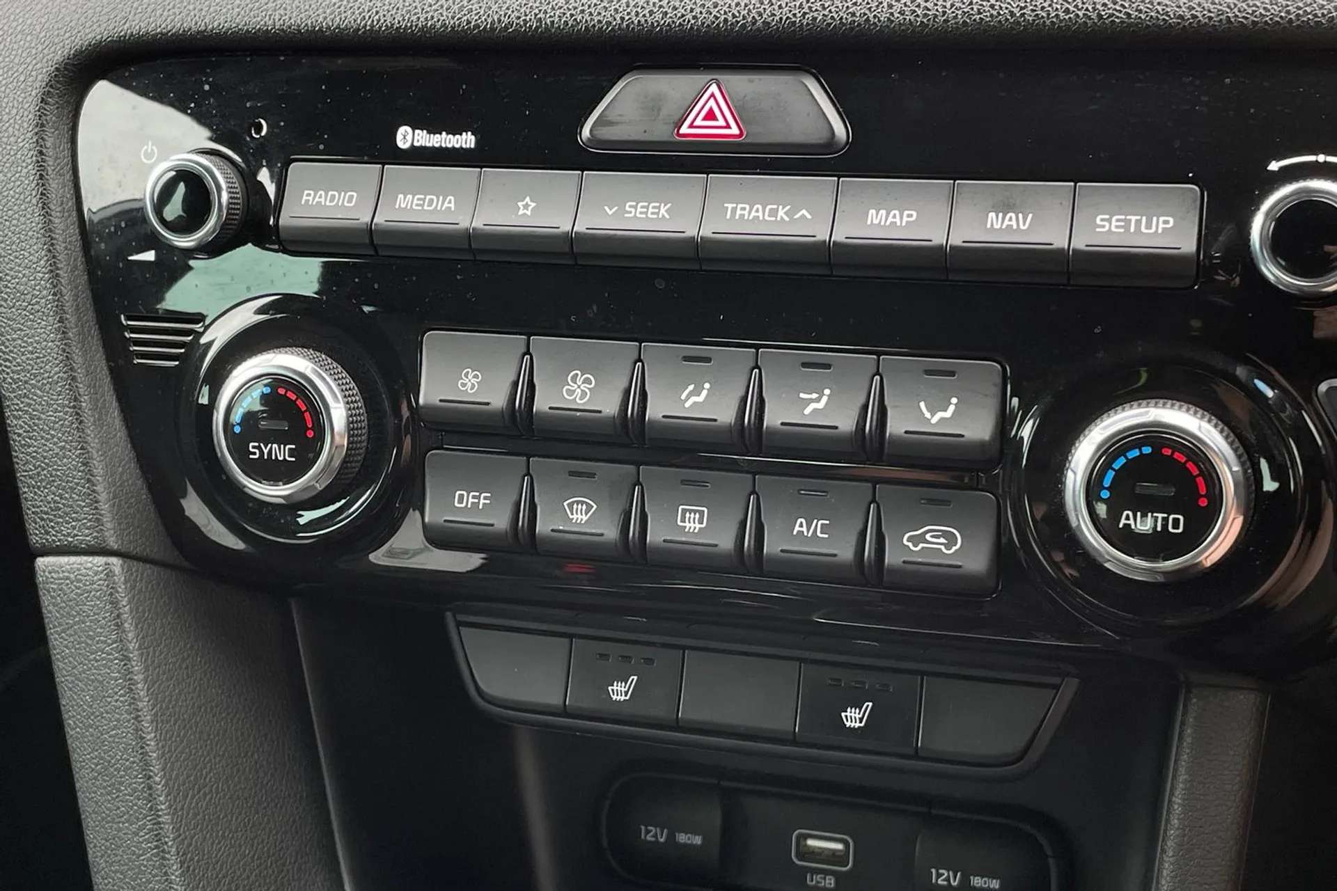 2019 KIA SPORTAGE 2019 KIA SPORTAGE