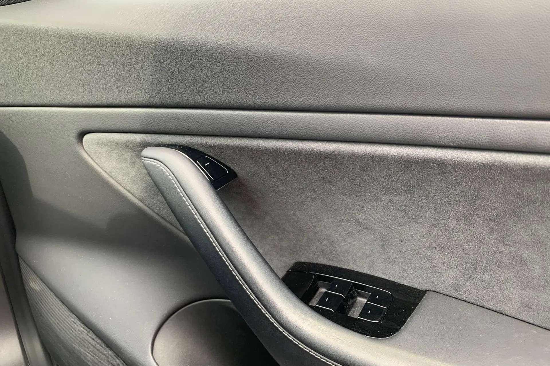 2019 TESLA MODEL 3 2019 TESLA MODEL 3