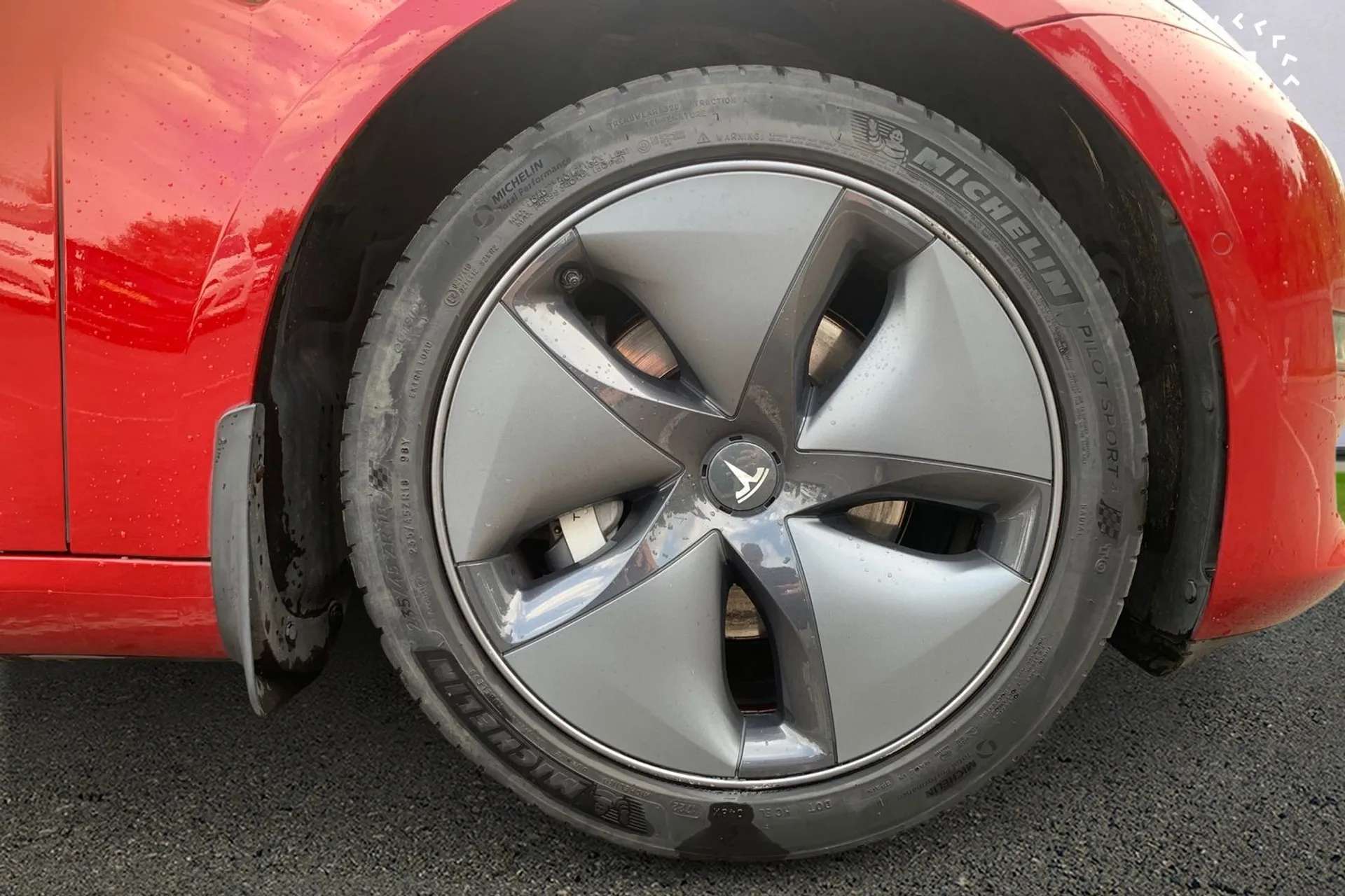 2019 TESLA MODEL 3 2019 TESLA MODEL 3