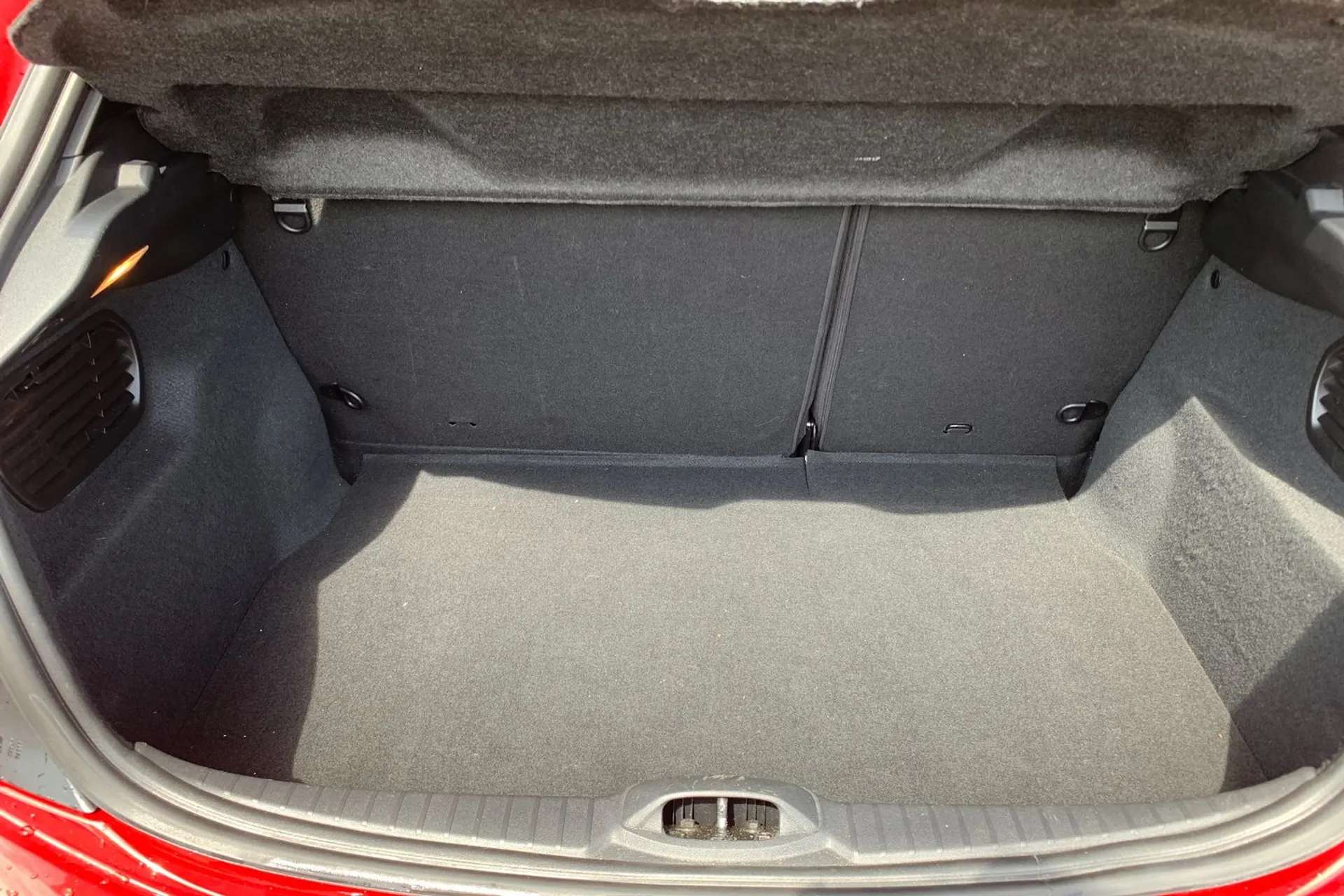 2017 PEUGEOT 208 2017 PEUGEOT 208