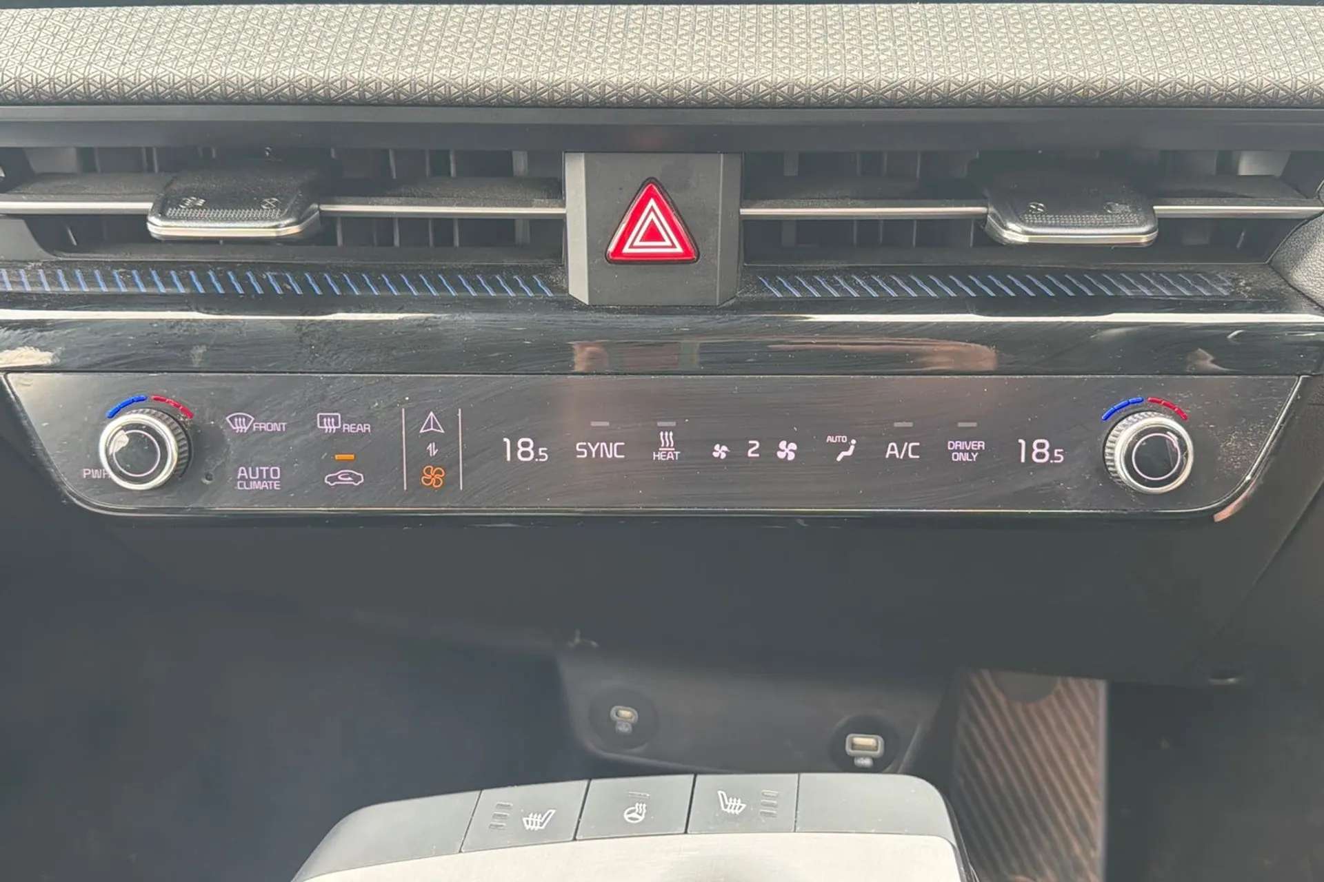 2023 KIA EV6 2023 KIA EV6