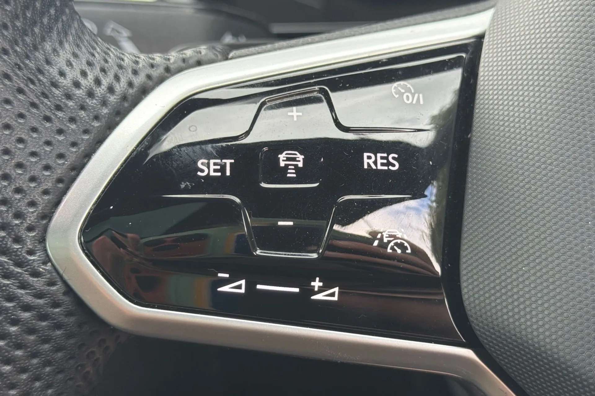 2023 VOLKSWAGEN ARTEON 2023 VOLKSWAGEN ARTEON