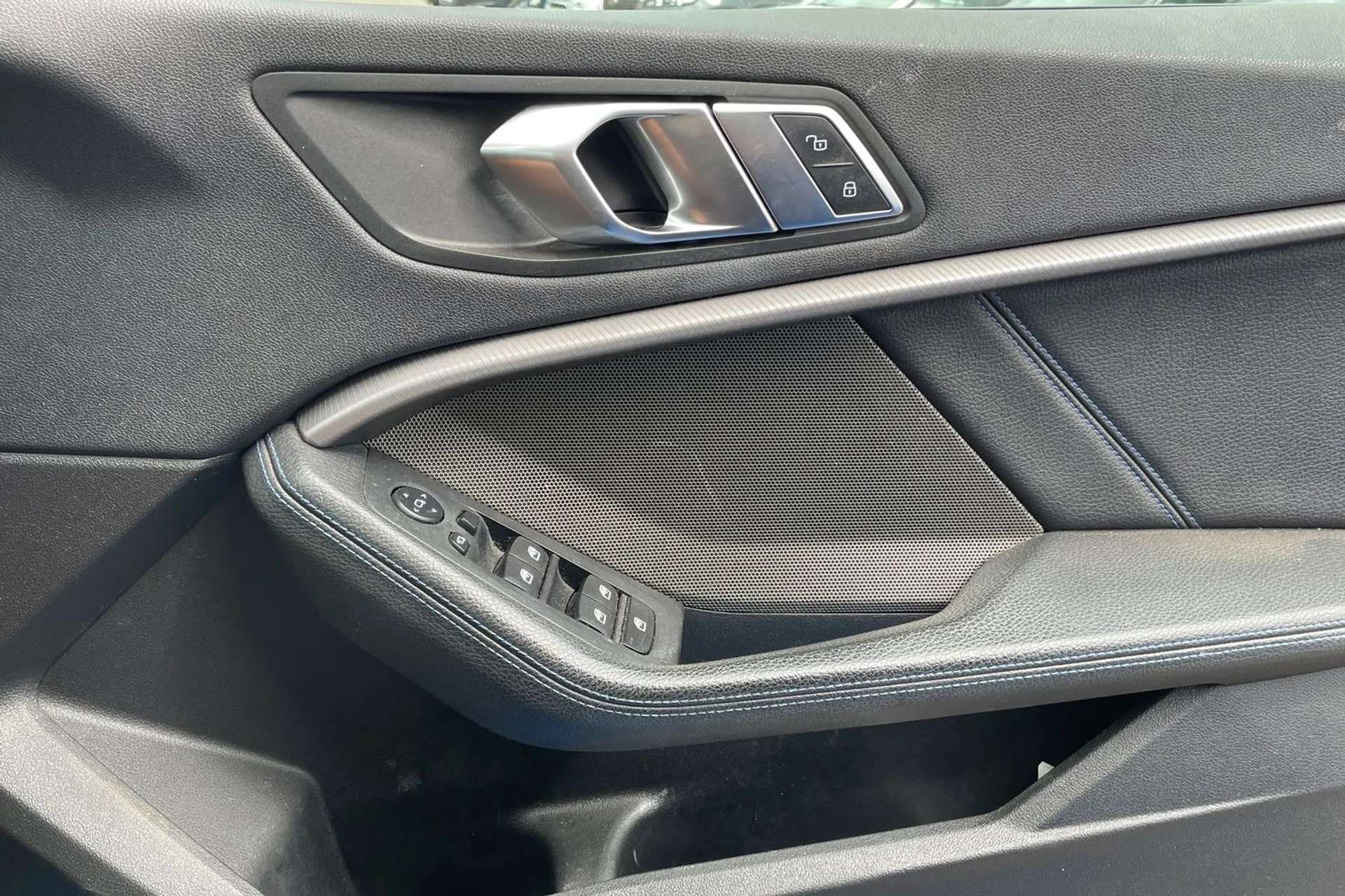 2021 BMW 2 SERIES 2021 BMW 2 SERIES