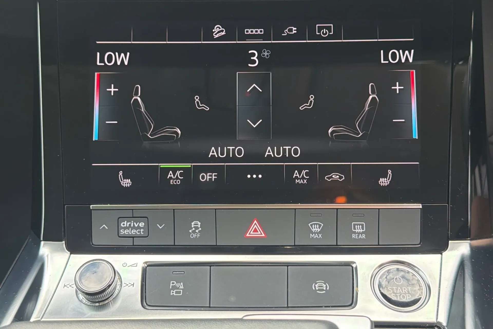 2024 AUDI Q8 2024 AUDI Q8