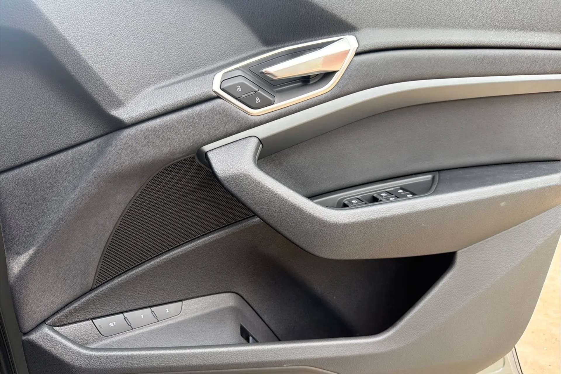 2024 AUDI Q8 2024 AUDI Q8