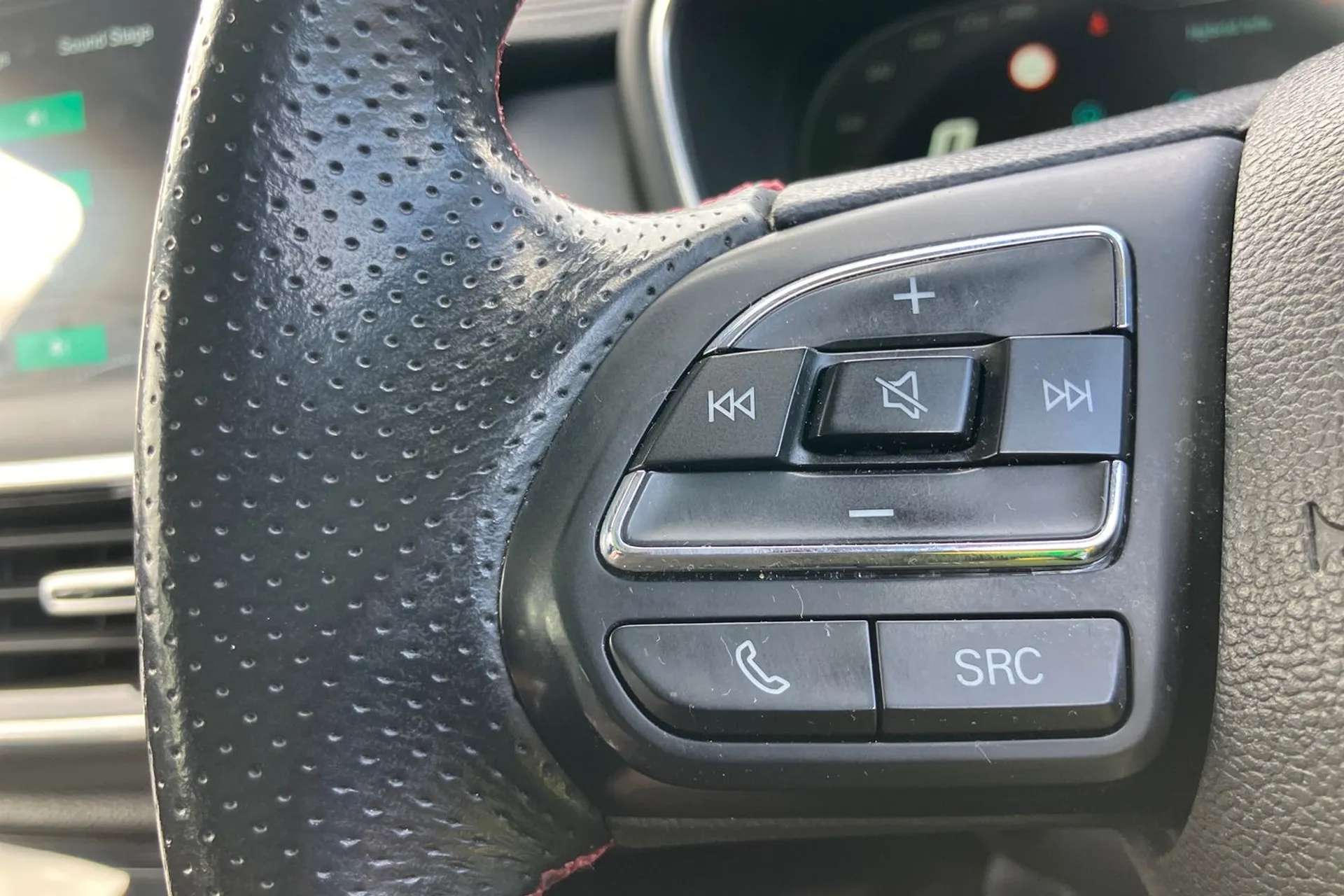 2023 MG MOTOR UK HS 2023 MG MOTOR UK HS