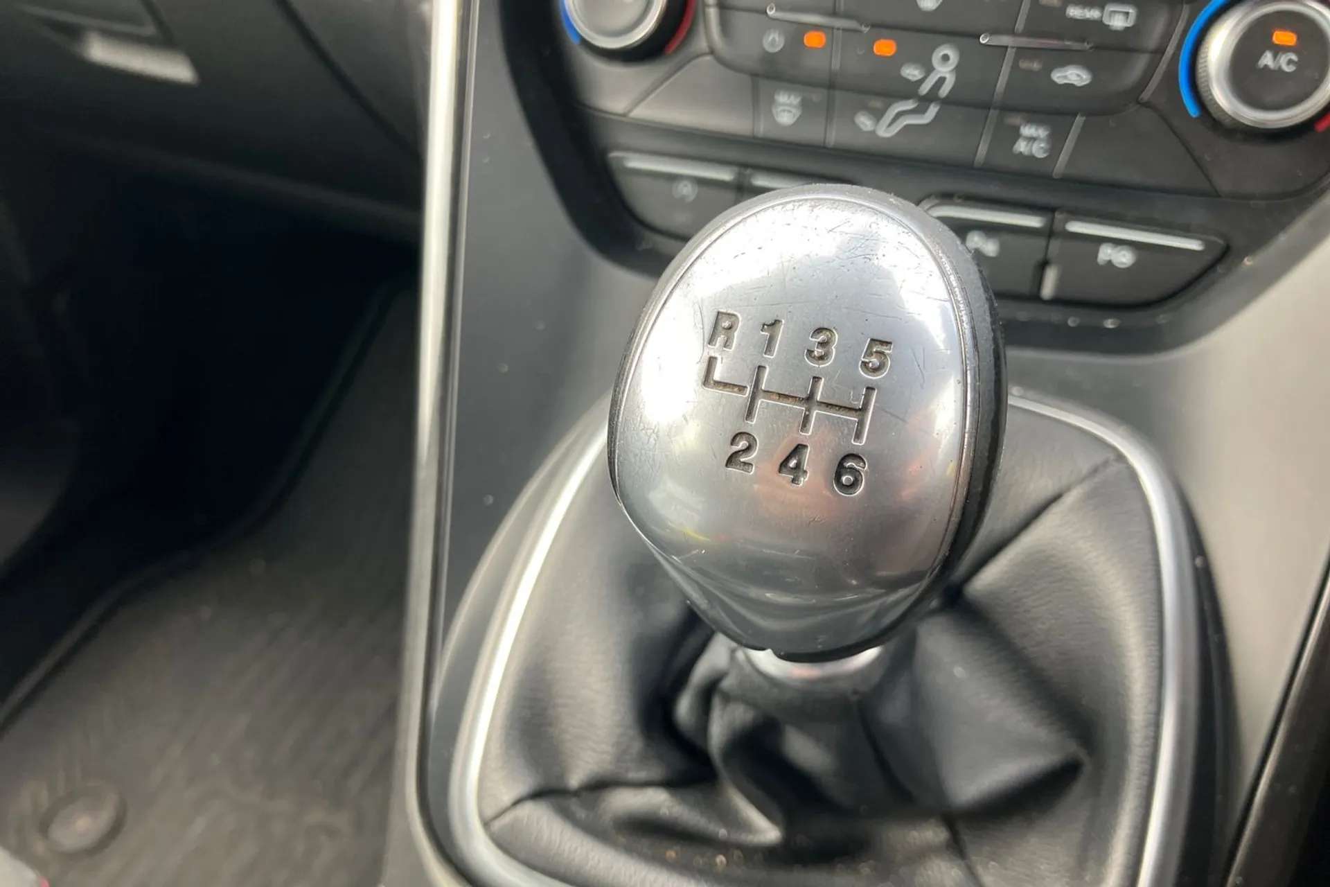 2019 FORD KUGA 2019 FORD KUGA