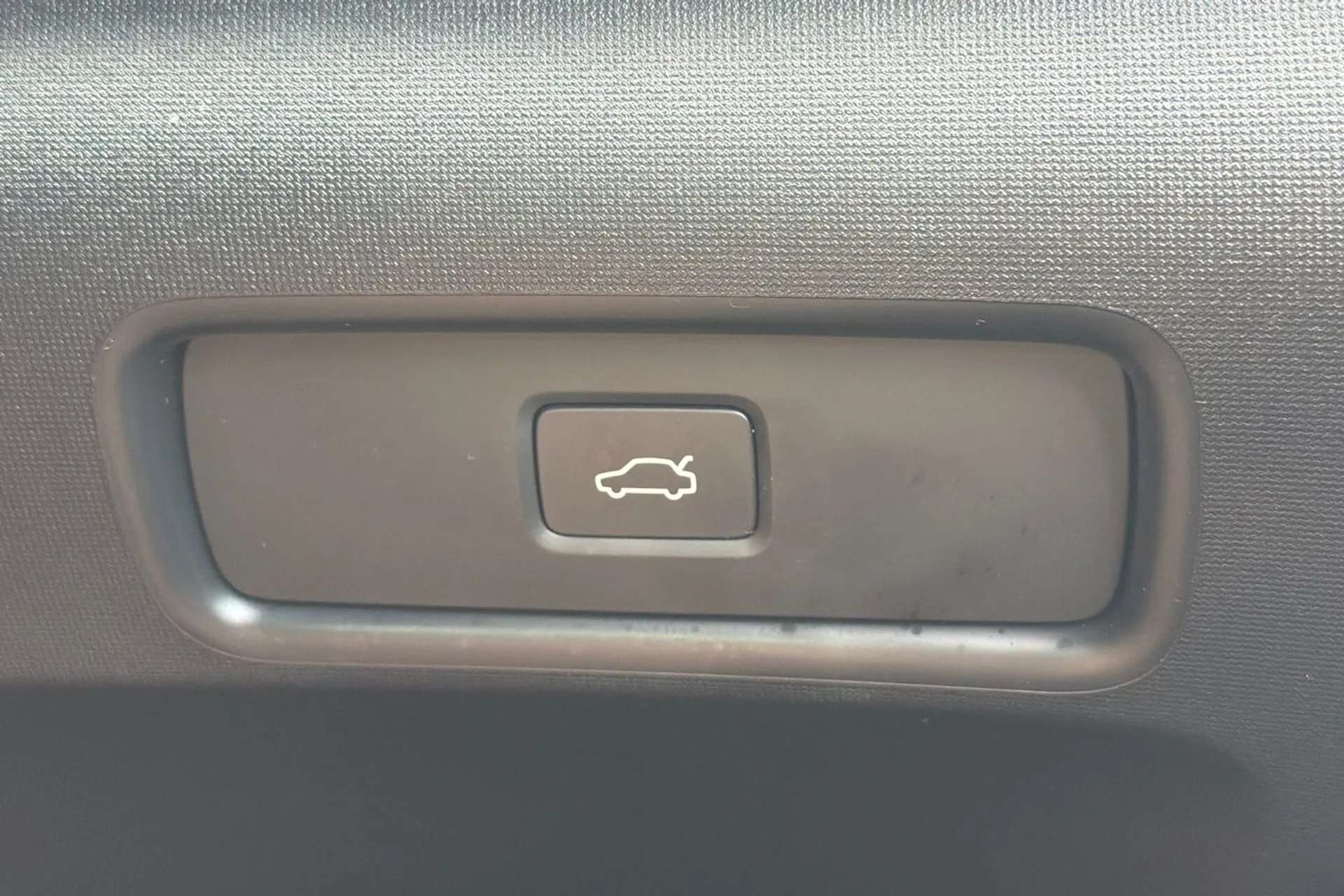 2023 POLESTAR 2 2023 POLESTAR 2