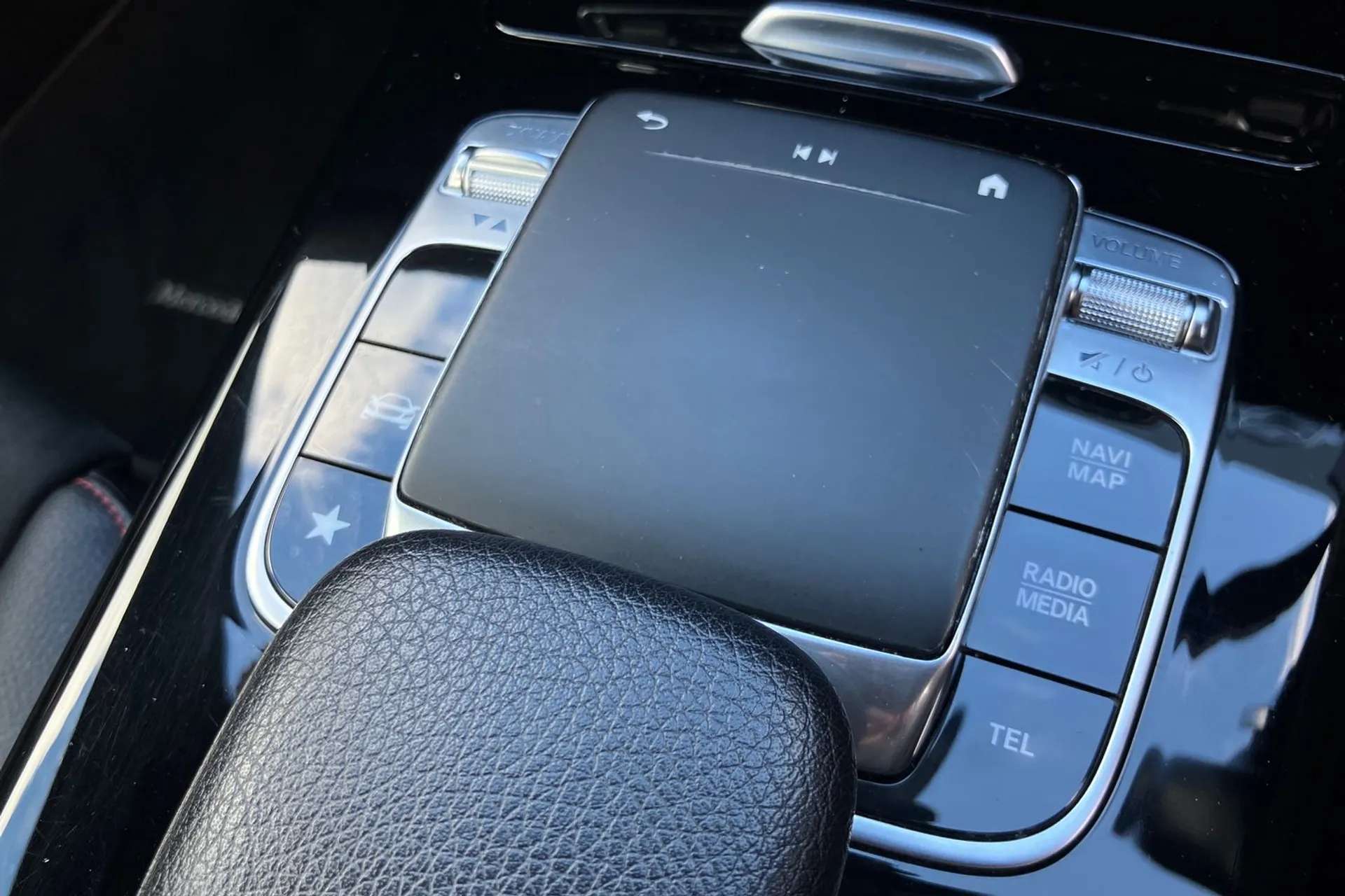 2019 MERCEDES-BENZ A CLASS 2019 MERCEDES-BENZ A CLASS
