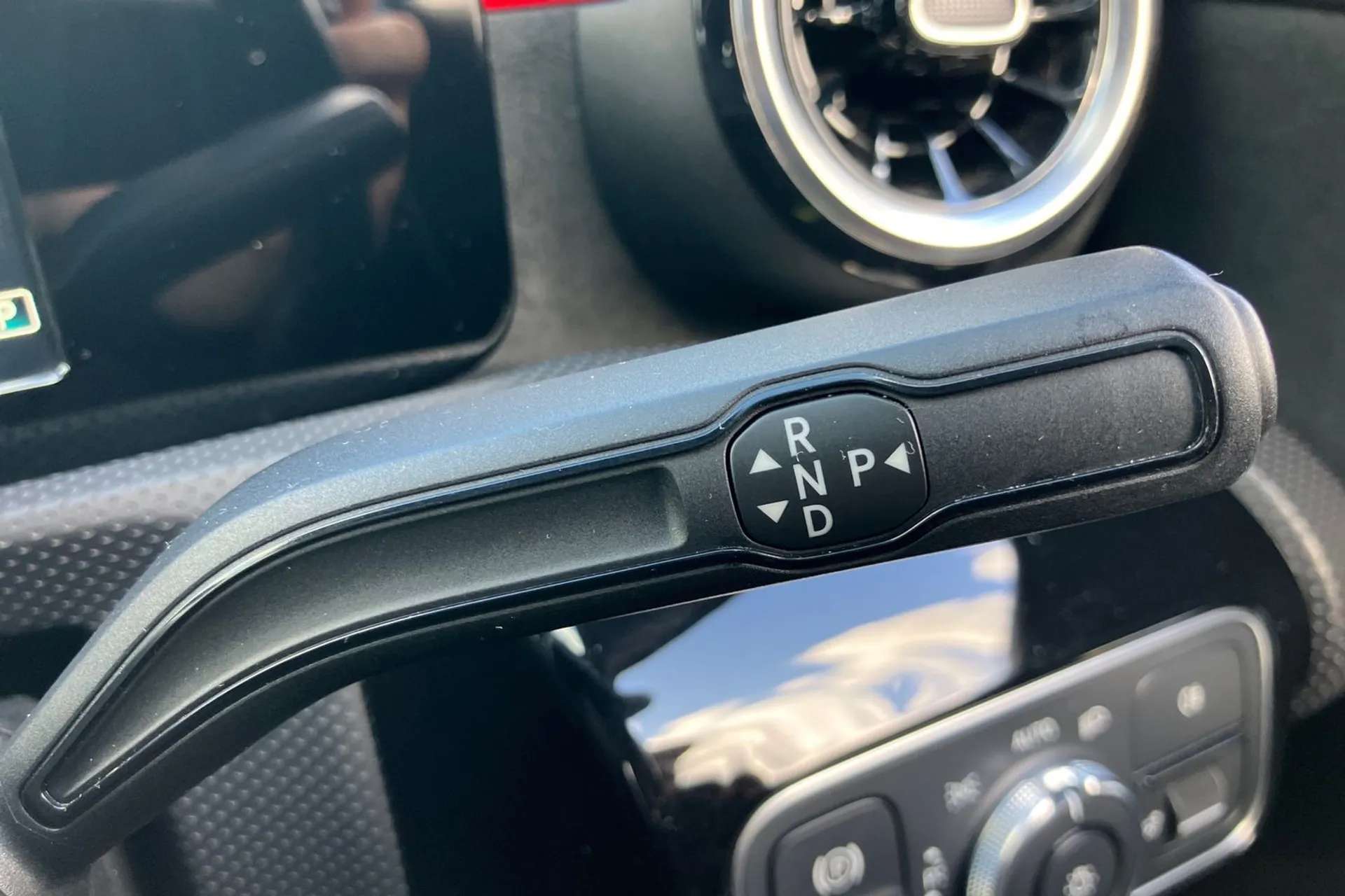 2019 MERCEDES-BENZ A CLASS 2019 MERCEDES-BENZ A CLASS
