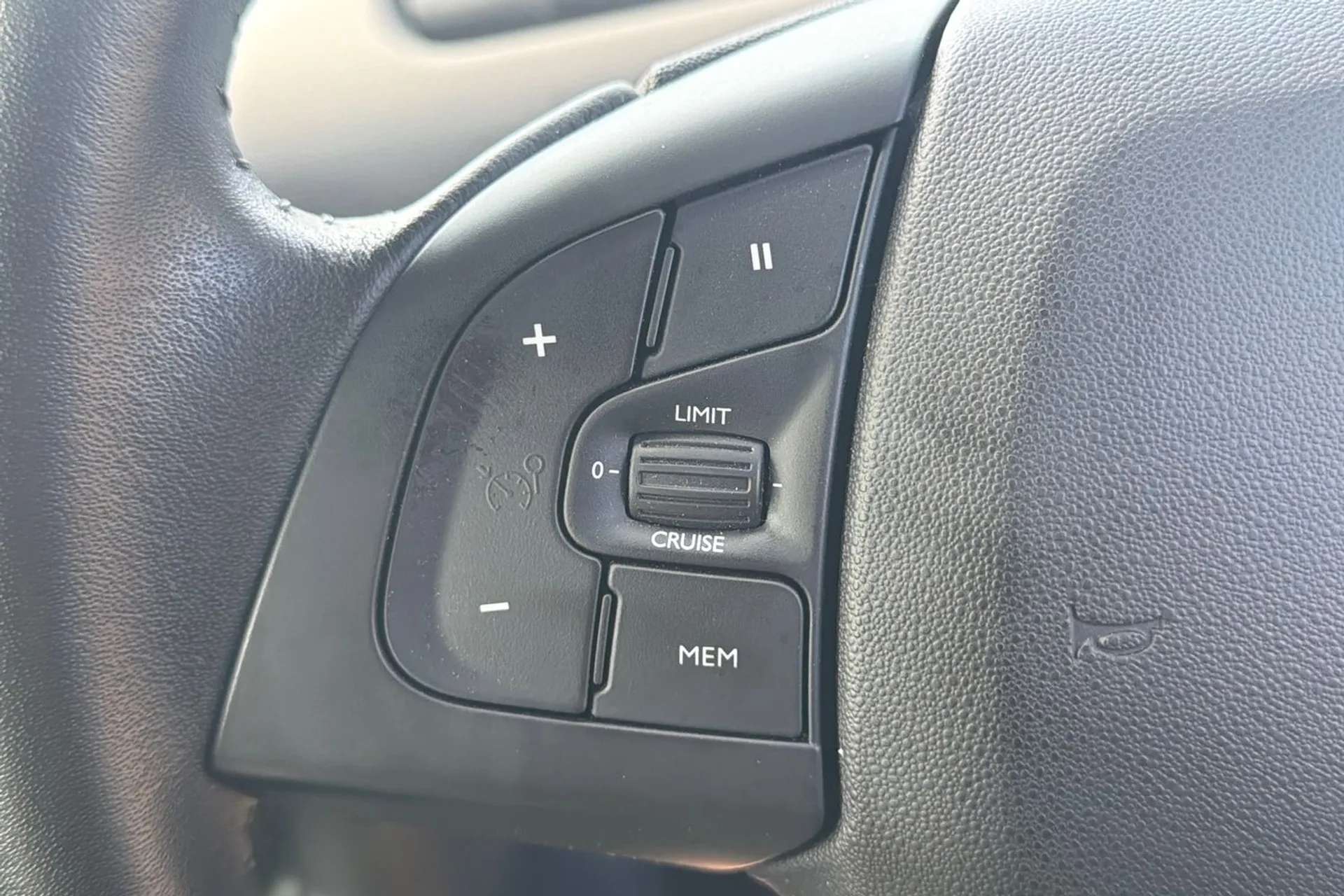 2020 CITROEN C4 CACTUS 2020 CITROEN C4 CACTUS