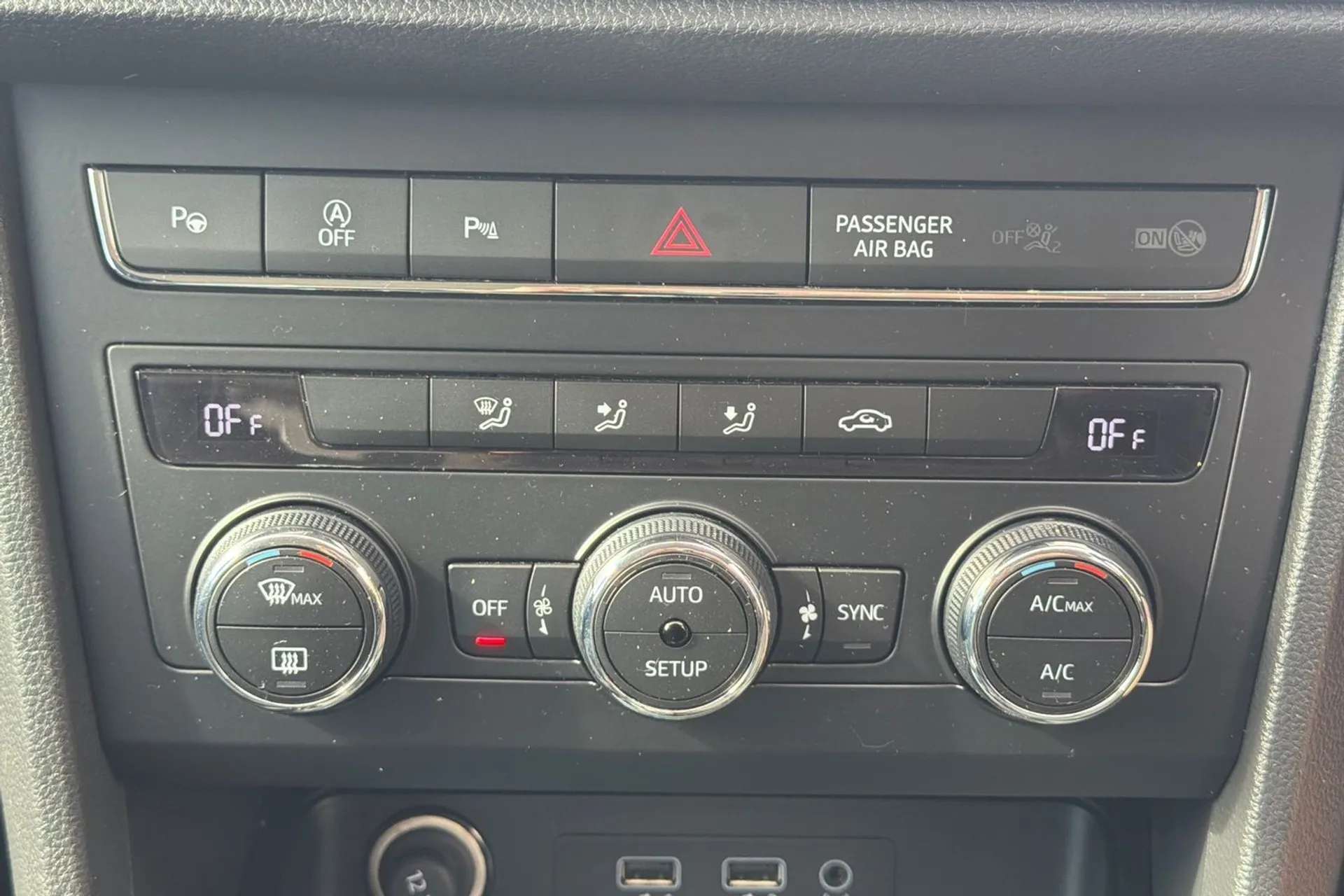 2020 SEAT ATECA 2020 SEAT ATECA