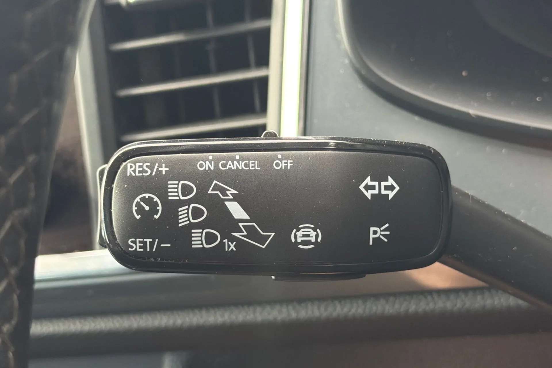 2020 SEAT ATECA 2020 SEAT ATECA