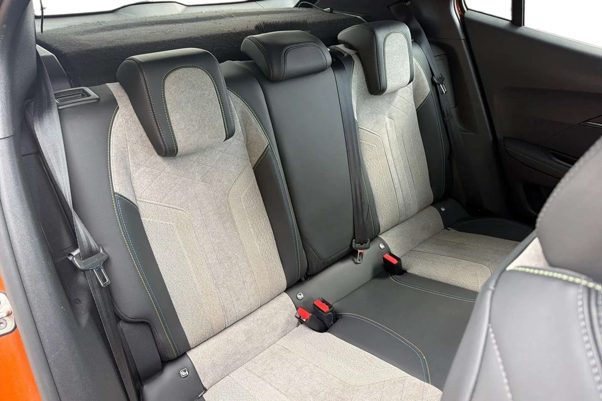 2020 PEUGEOT 2008 2020 PEUGEOT 2008