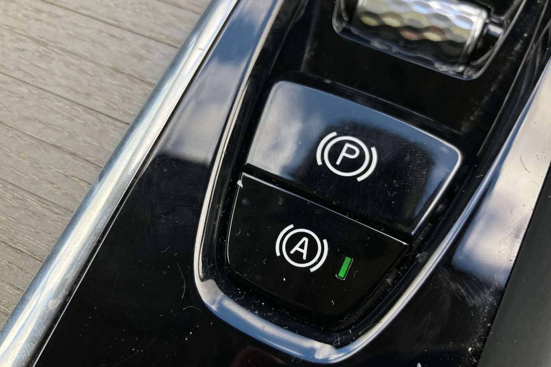 2020 VOLVO V60 2020 VOLVO V60