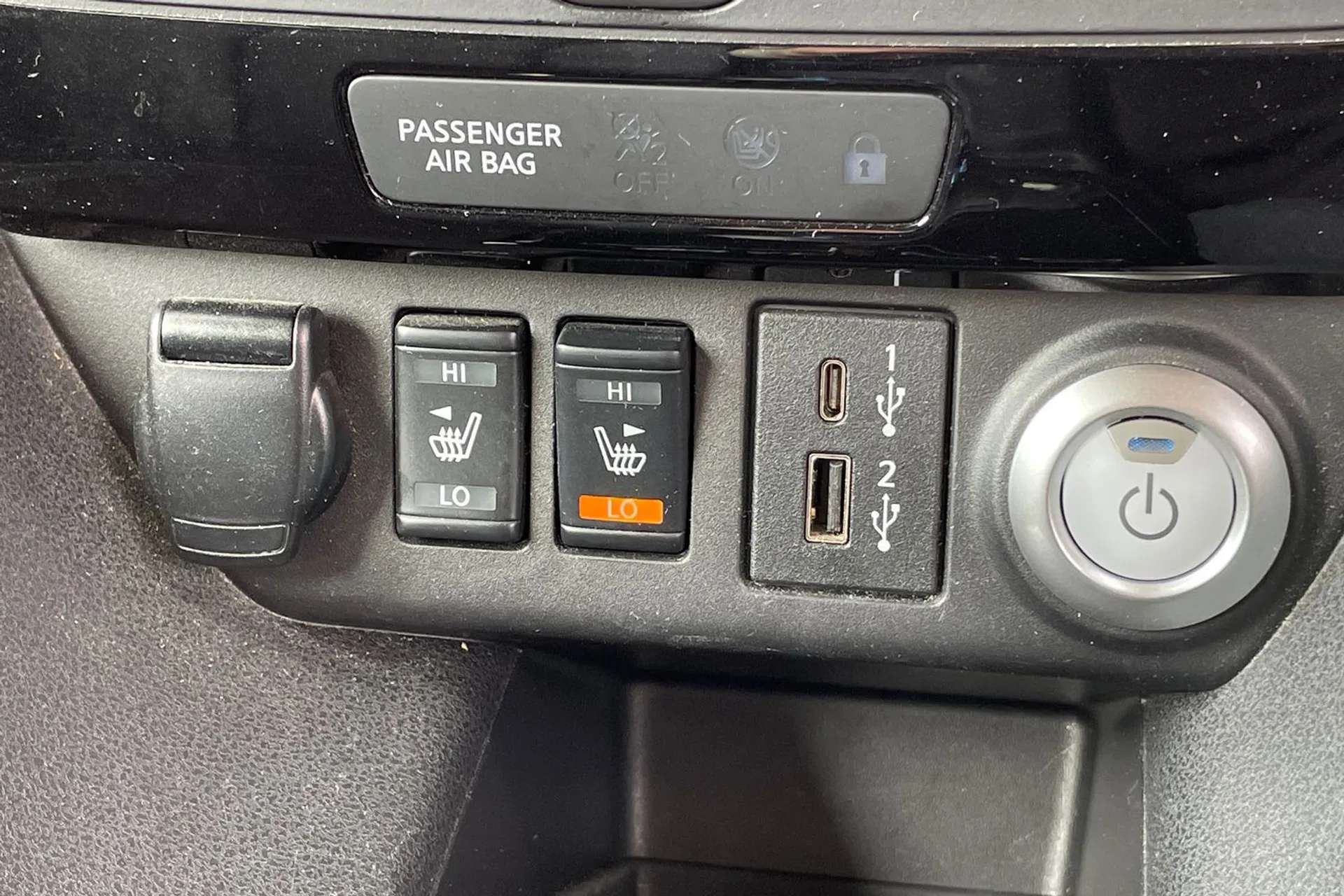 2021 NISSAN LEAF 2021 NISSAN LEAF