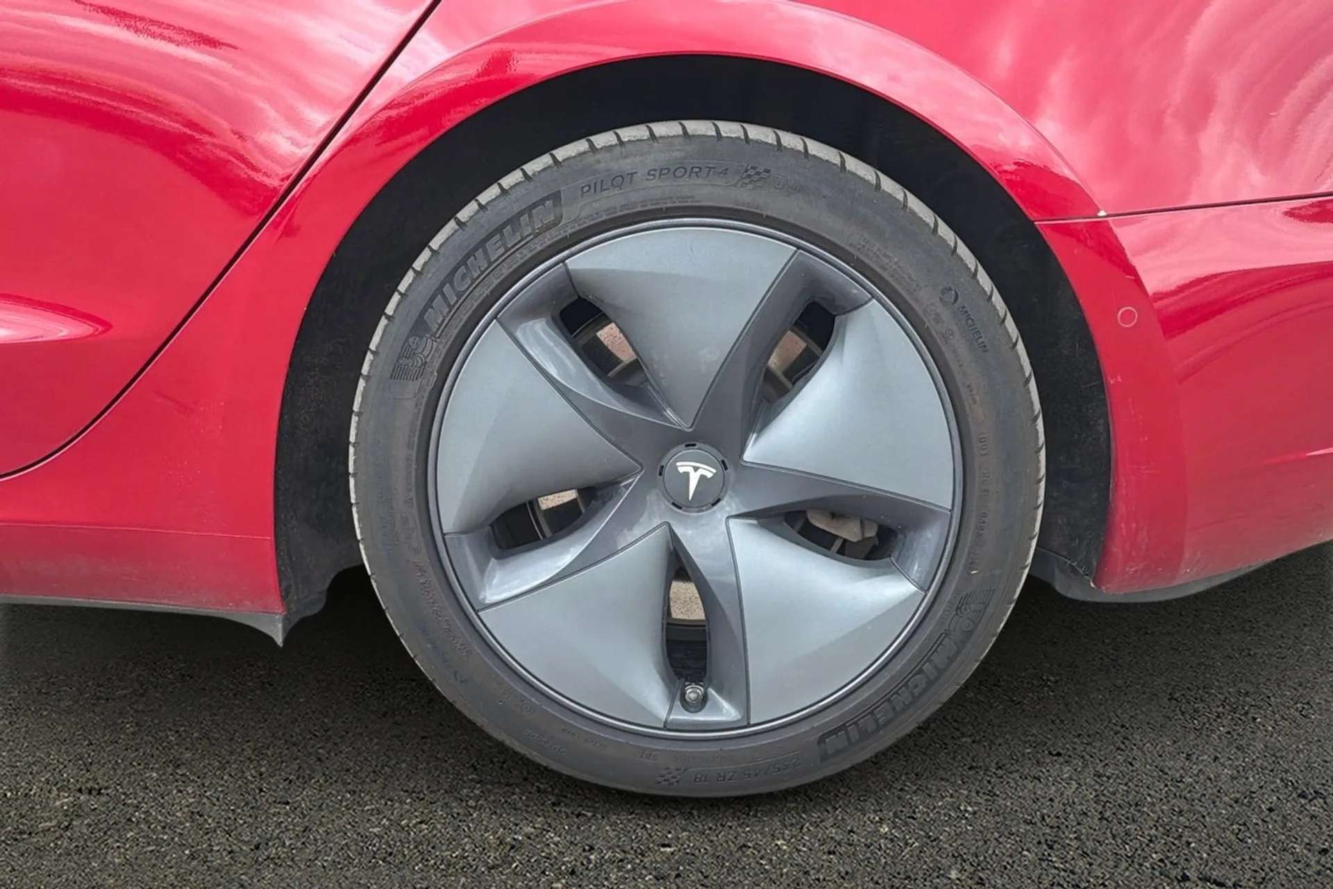 2019 TESLA MODEL 3 2019 TESLA MODEL 3