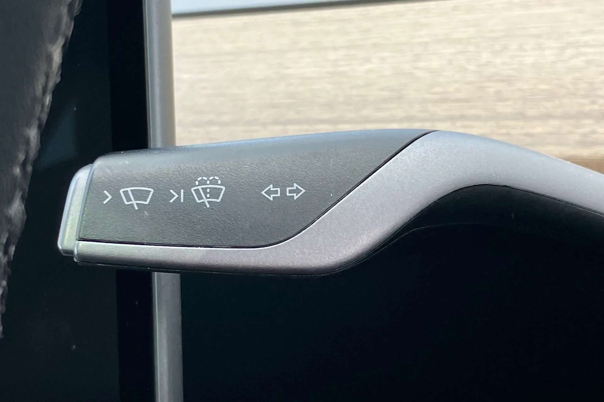 2024 TESLA MODEL Y 2024 TESLA MODEL Y
