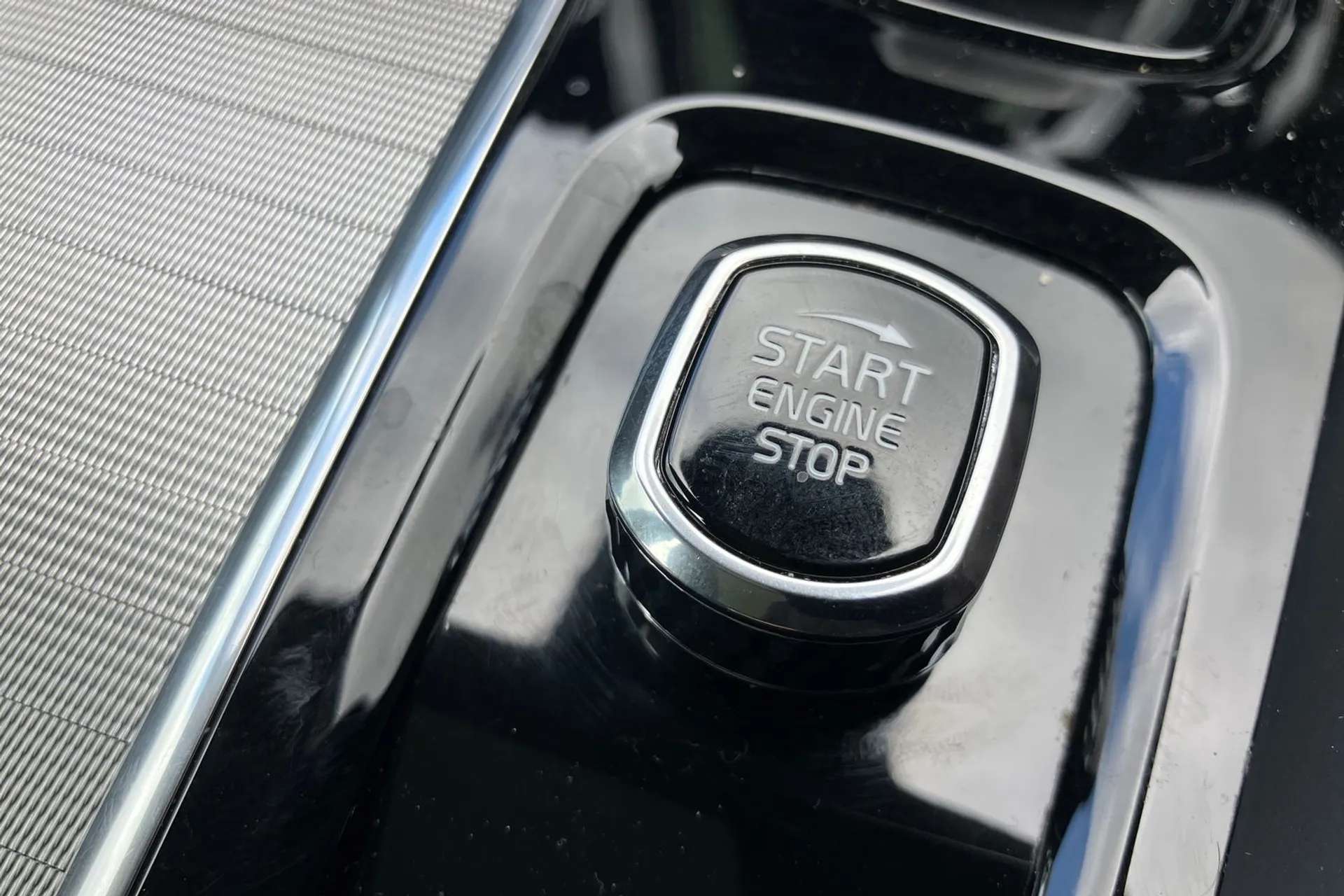 2023 VOLVO XC60 2023 VOLVO XC60