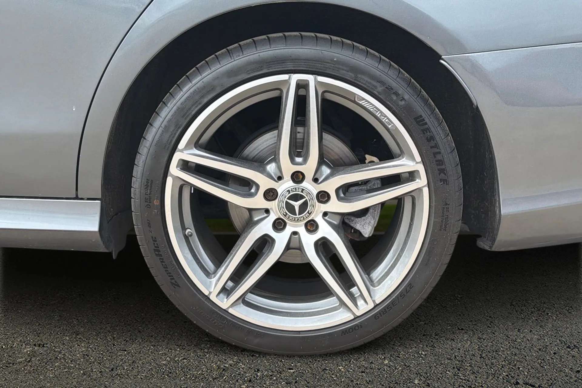 2019 MERCEDES-BENZ E CLASS 2019 MERCEDES-BENZ E CLASS