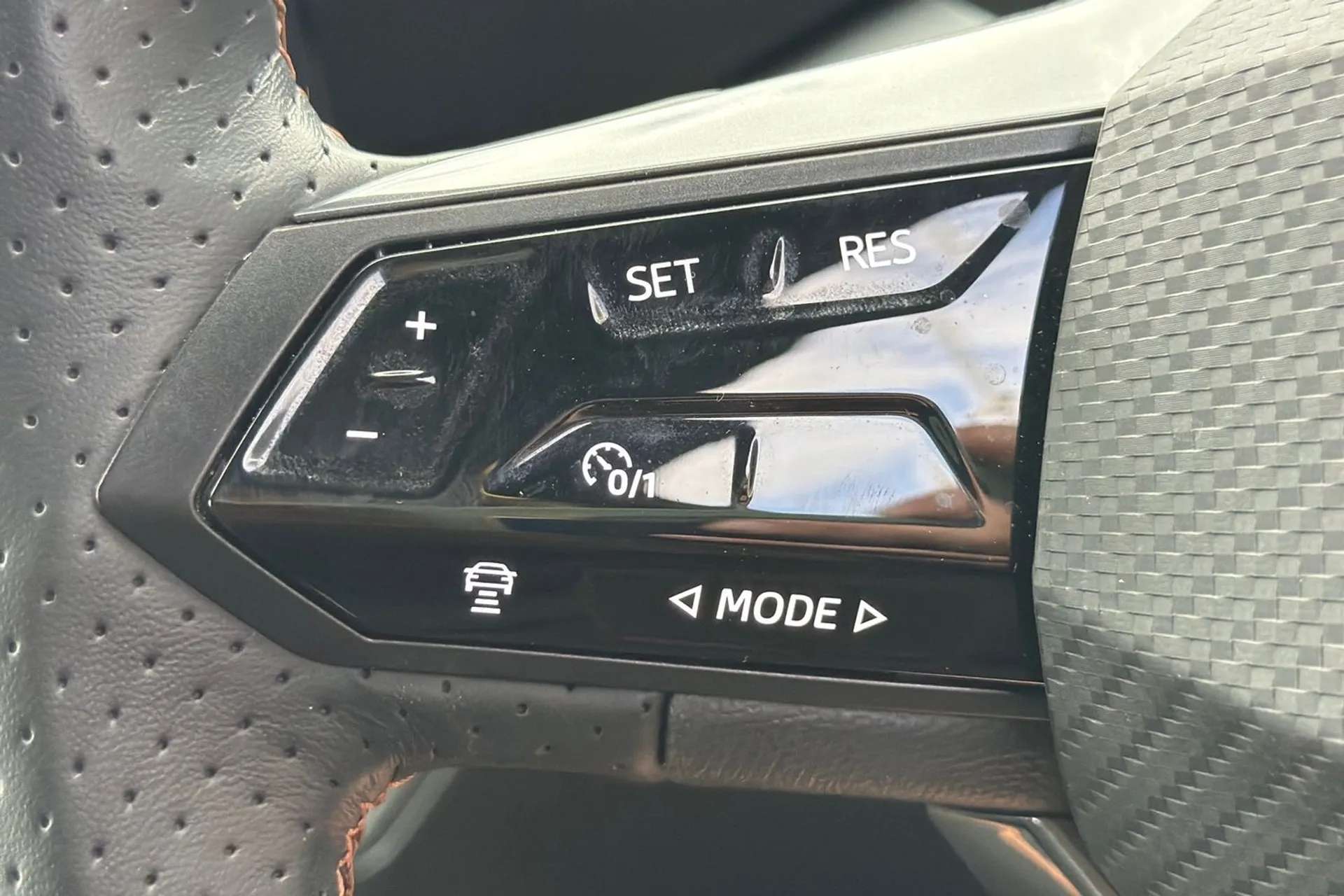 2024 CUPRA BORN 2024 CUPRA BORN