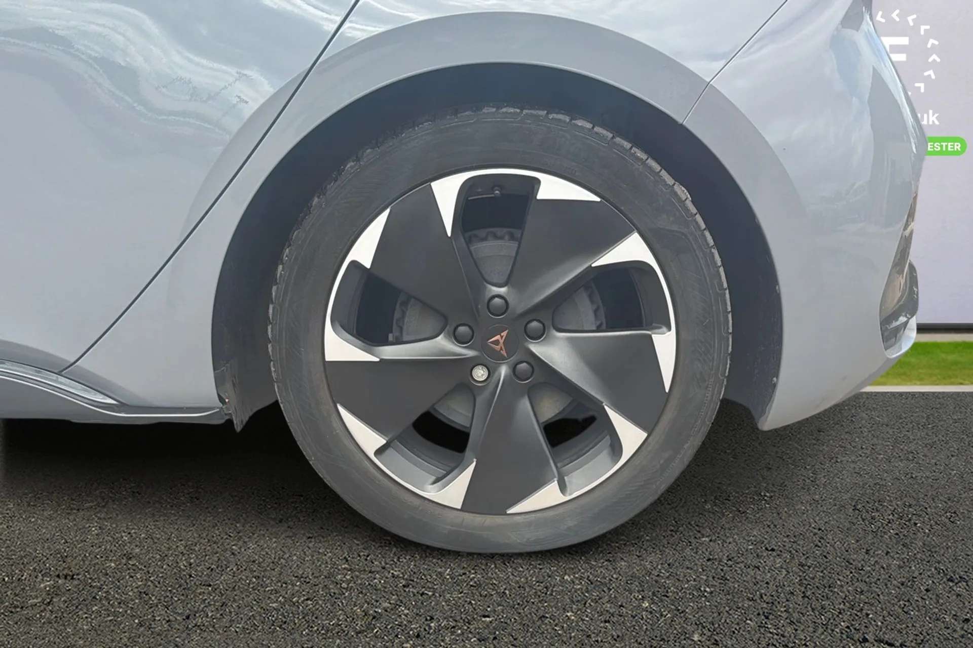 2024 CUPRA BORN 2024 CUPRA BORN