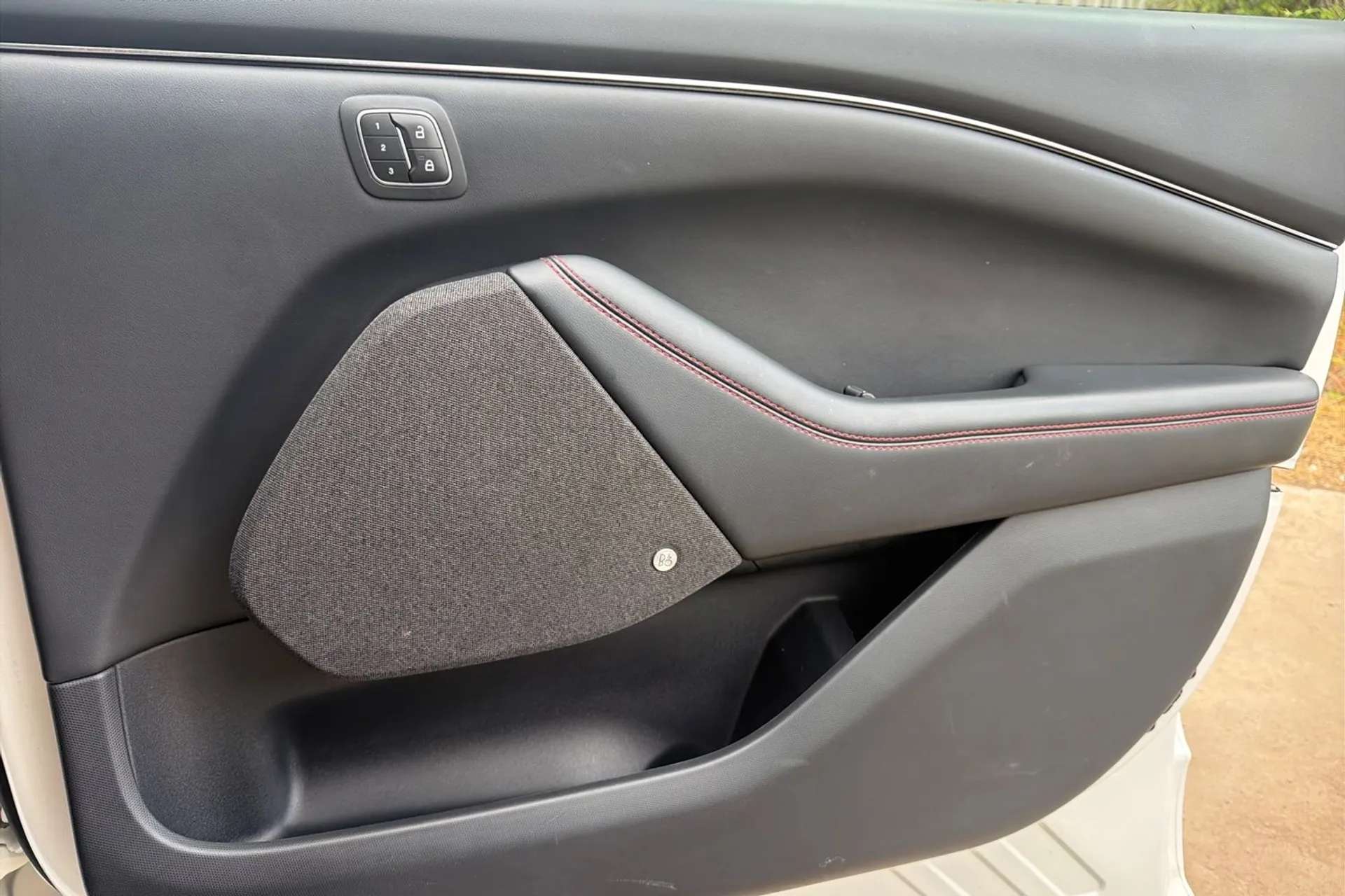 2021 FORD MUSTANG MACH-E 2021 FORD MUSTANG MACH-E