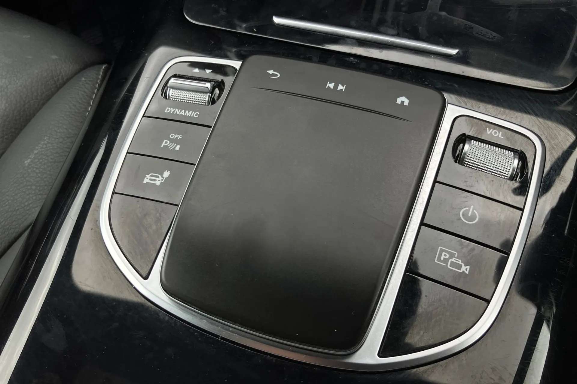 2022 MERCEDES-BENZ EQC 2022 MERCEDES-BENZ EQC