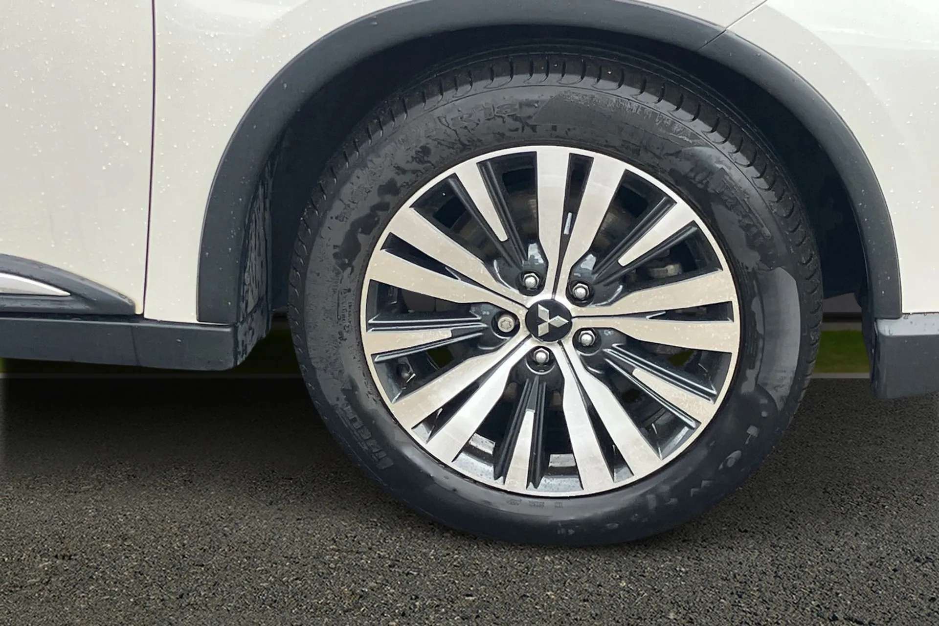 2019 MITSUBISHI OUTLANDER 2019 MITSUBISHI OUTLANDER