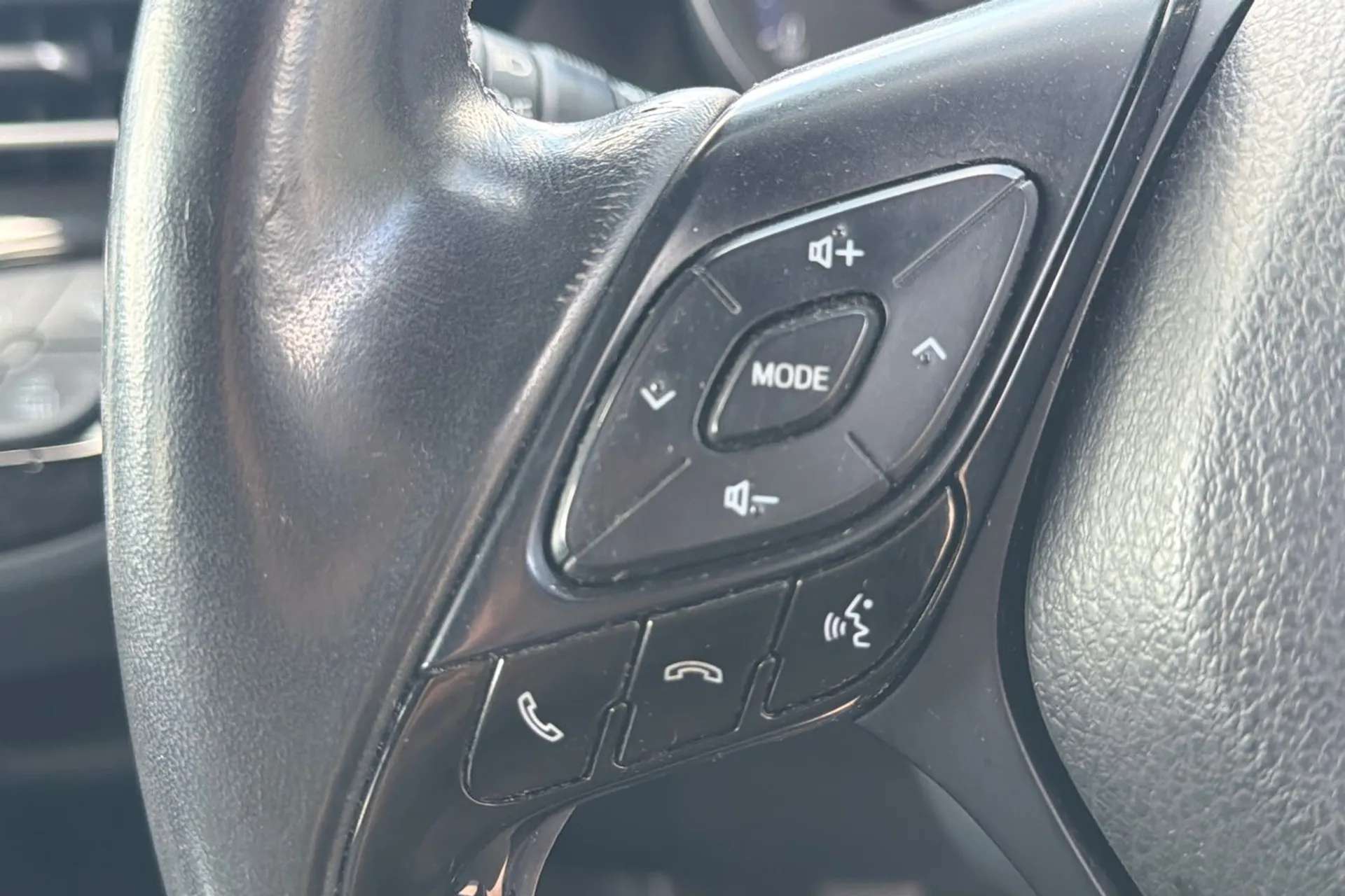 2019 TOYOTA C-HR 2019 TOYOTA C-HR