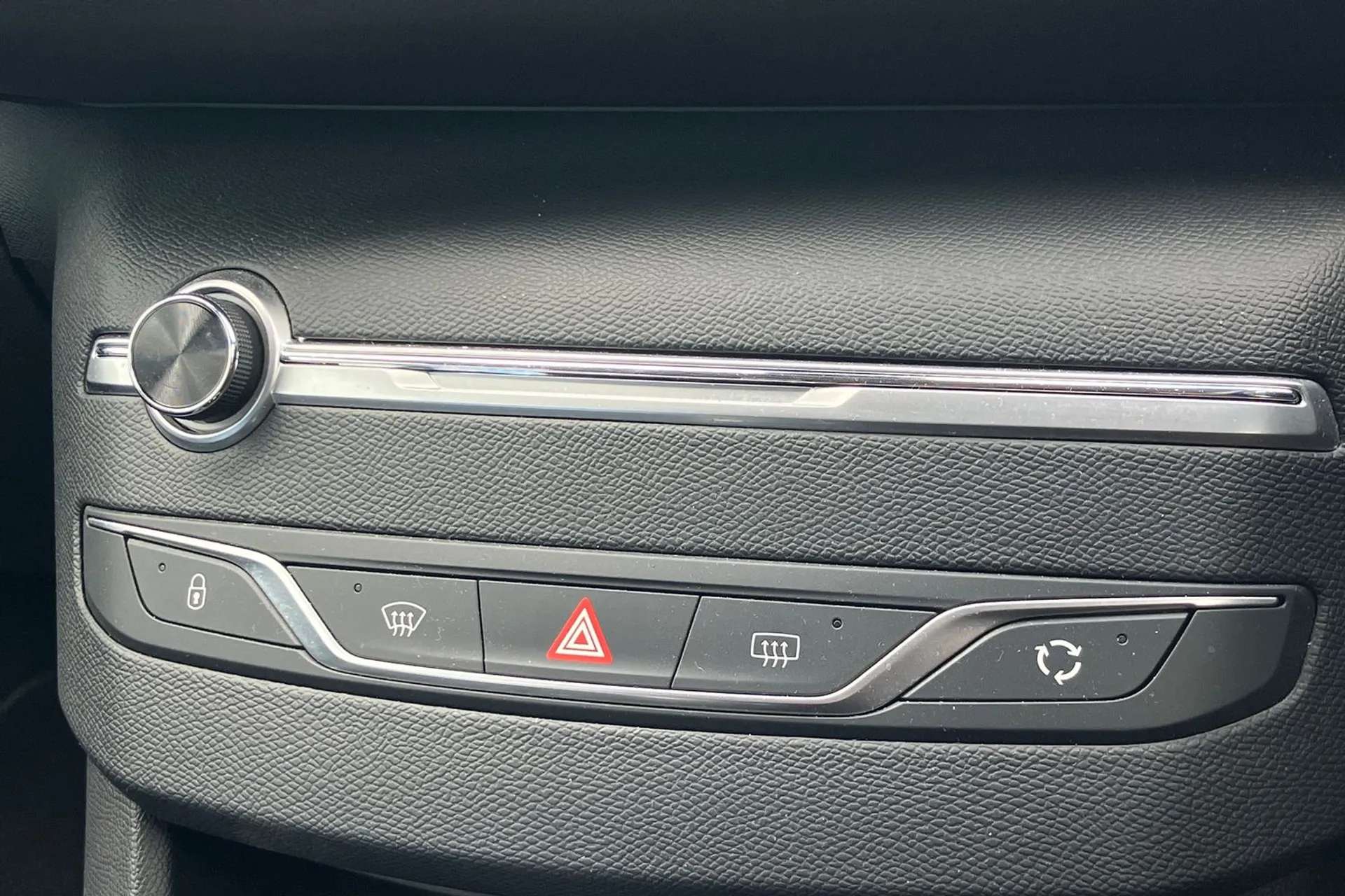 2021 PEUGEOT 308 2021 PEUGEOT 308