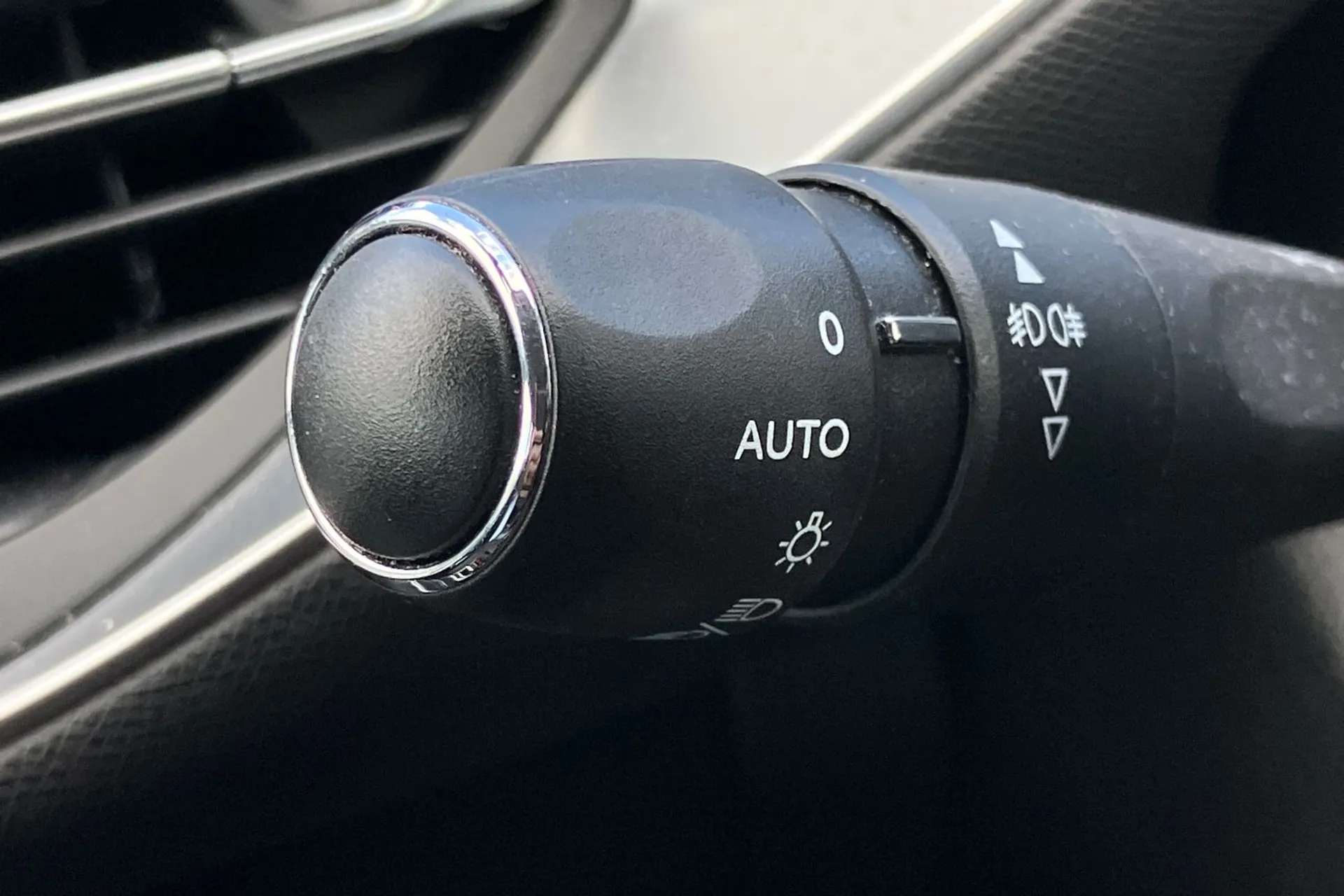 2021 PEUGEOT 308 2021 PEUGEOT 308