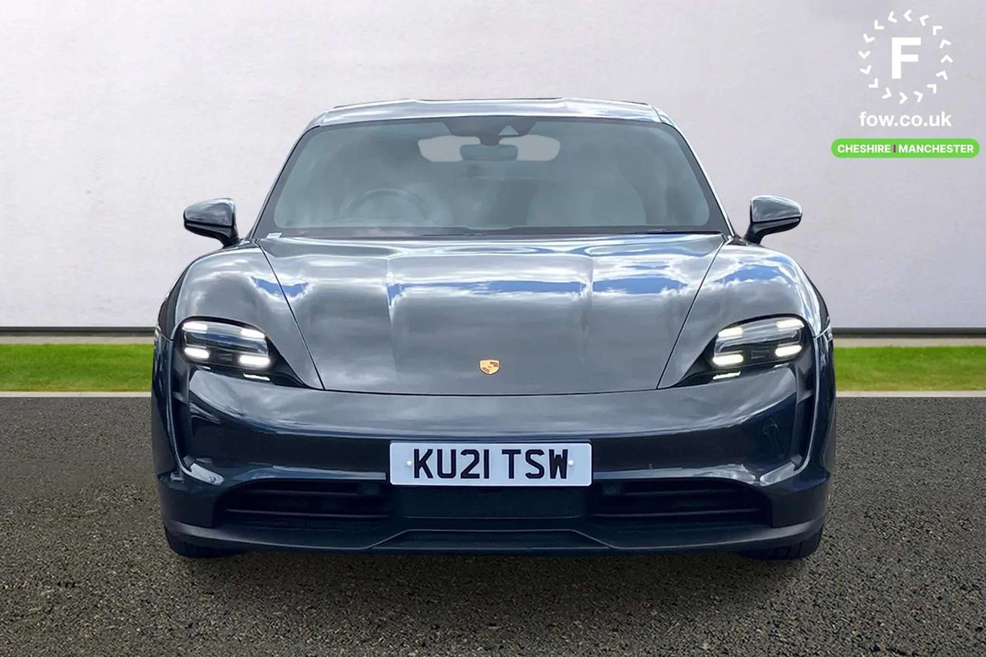 2021 PORSCHE TAYCAN 2021 PORSCHE TAYCAN