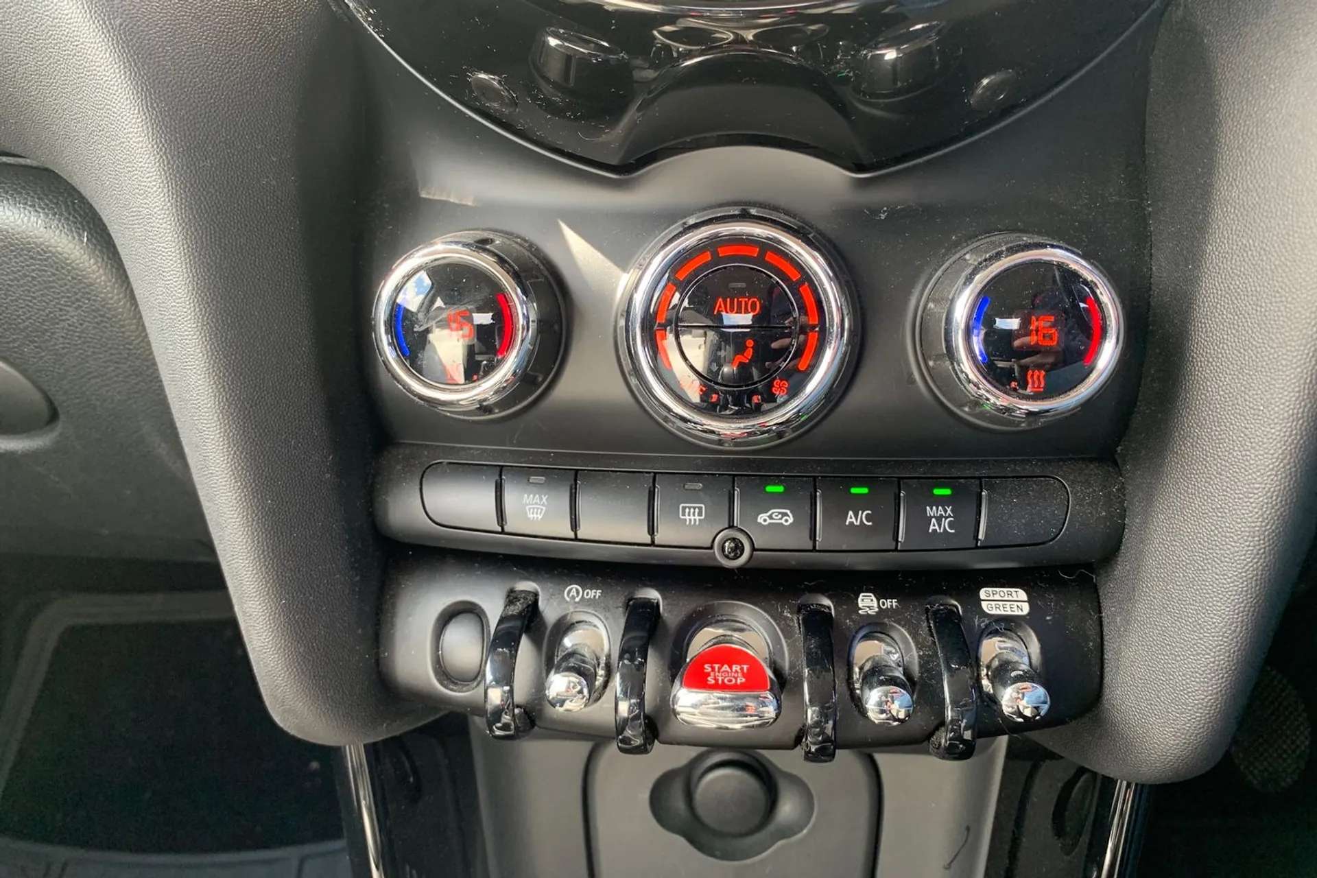 2018 MINI HATCH 2018 MINI HATCH