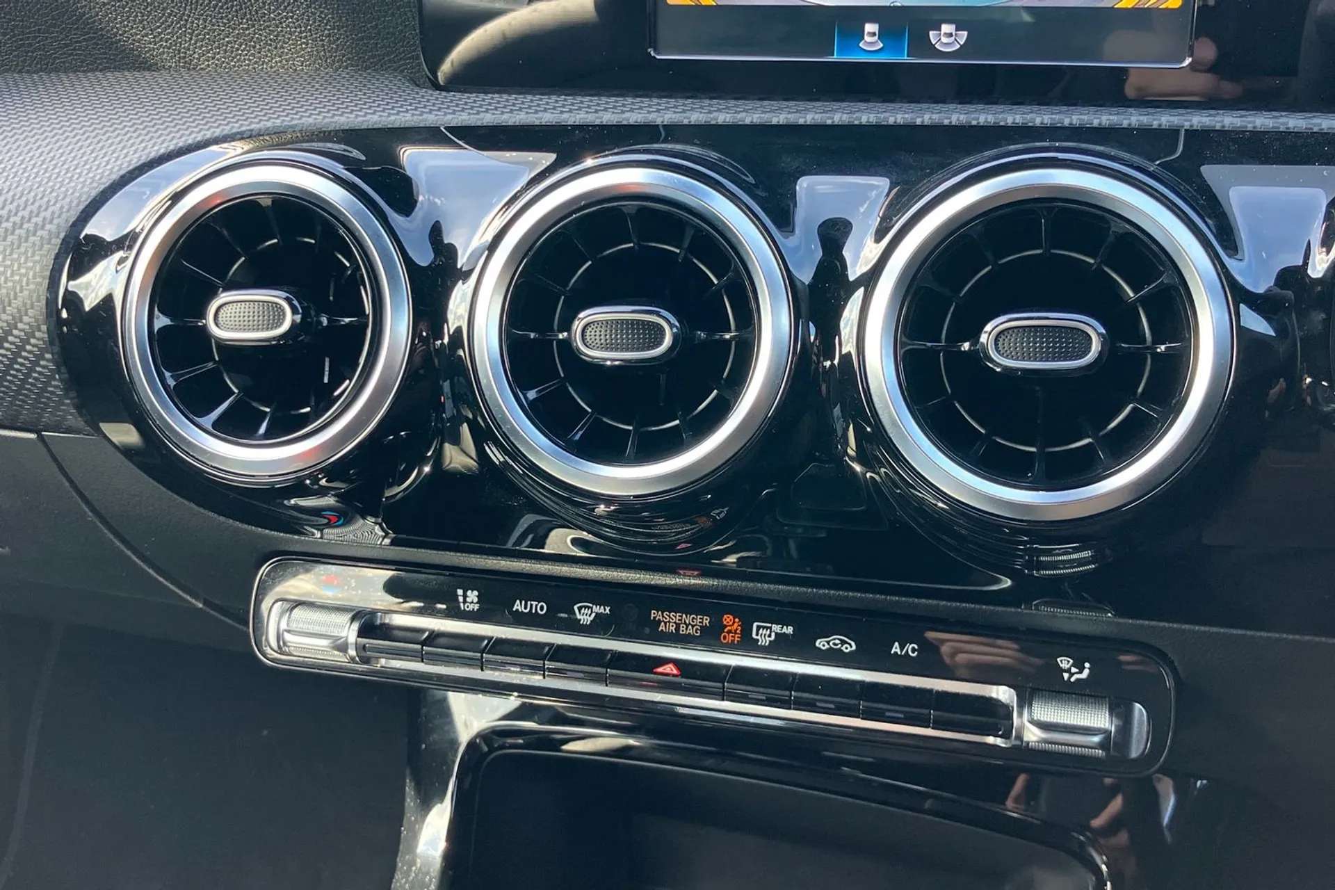 2021 MERCEDES-BENZ A CLASS 2021 MERCEDES-BENZ A CLASS