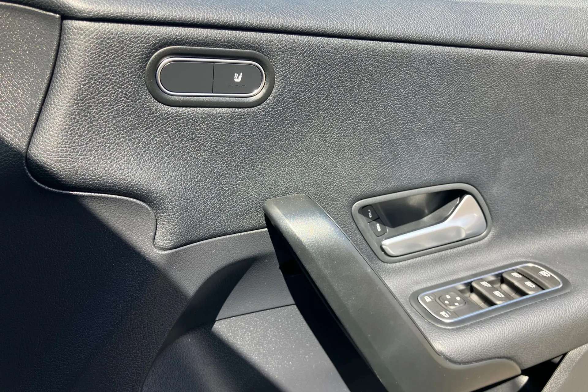 2021 MERCEDES-BENZ A CLASS 2021 MERCEDES-BENZ A CLASS