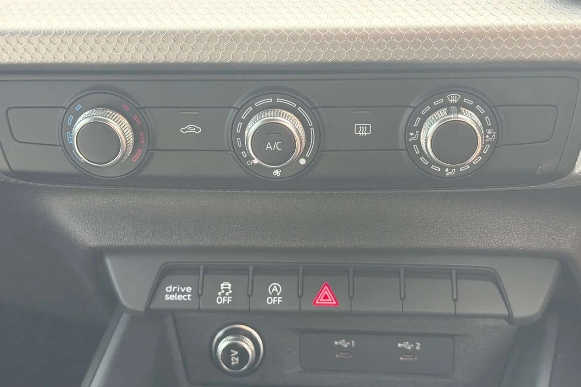 2023 AUDI A1 2023 AUDI A1
