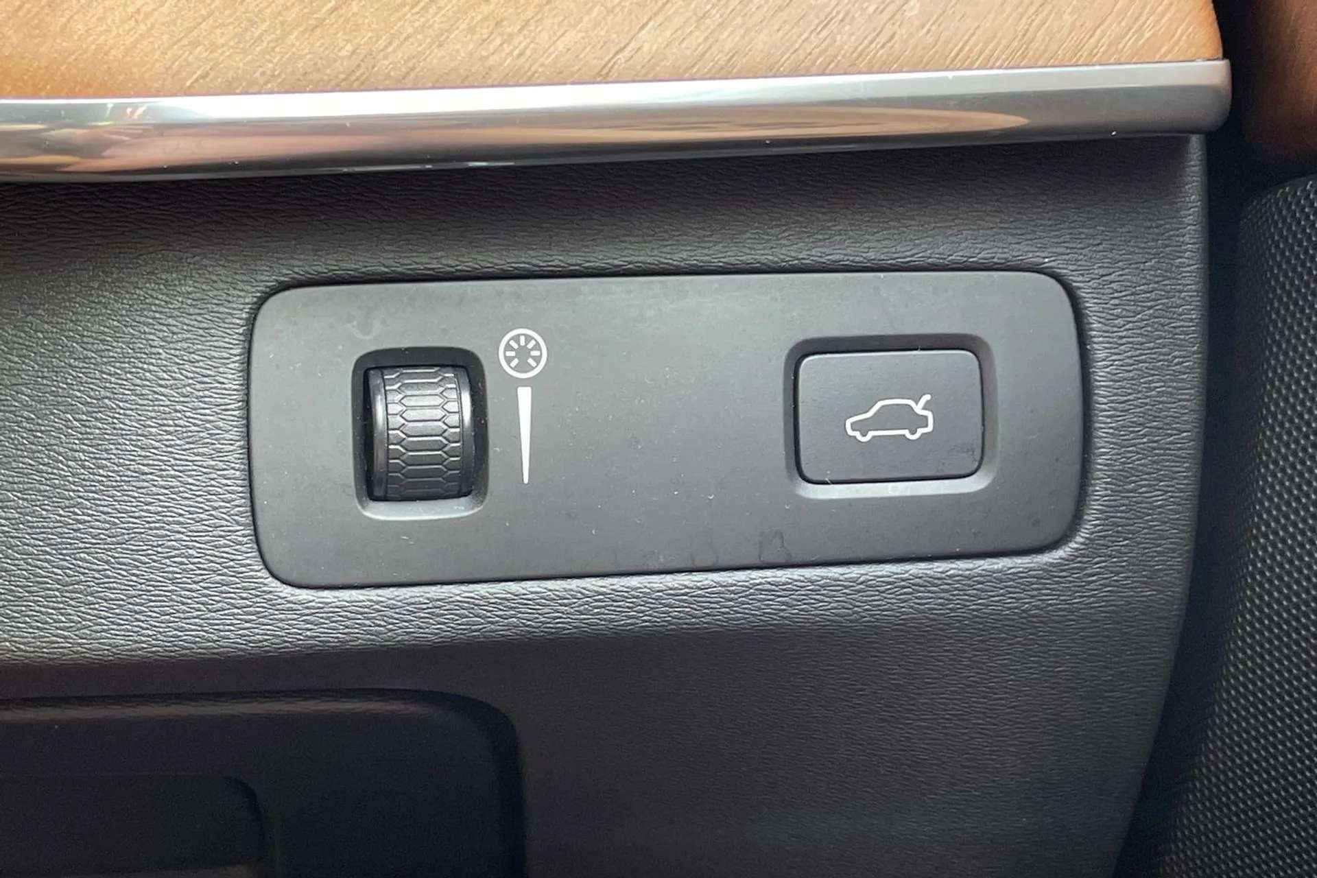 2019 VOLVO XC90 2019 VOLVO XC90