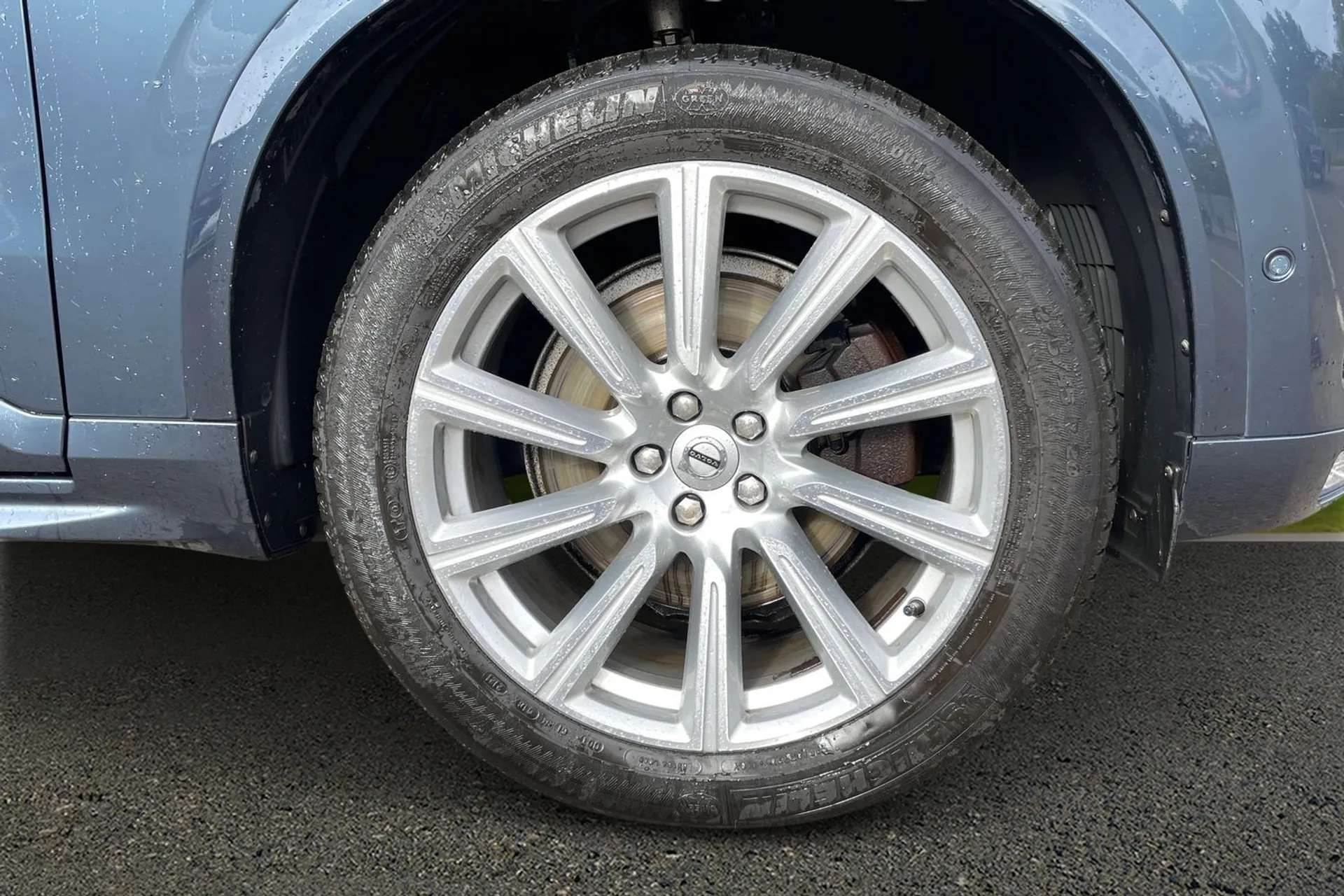 2019 VOLVO XC90 2019 VOLVO XC90