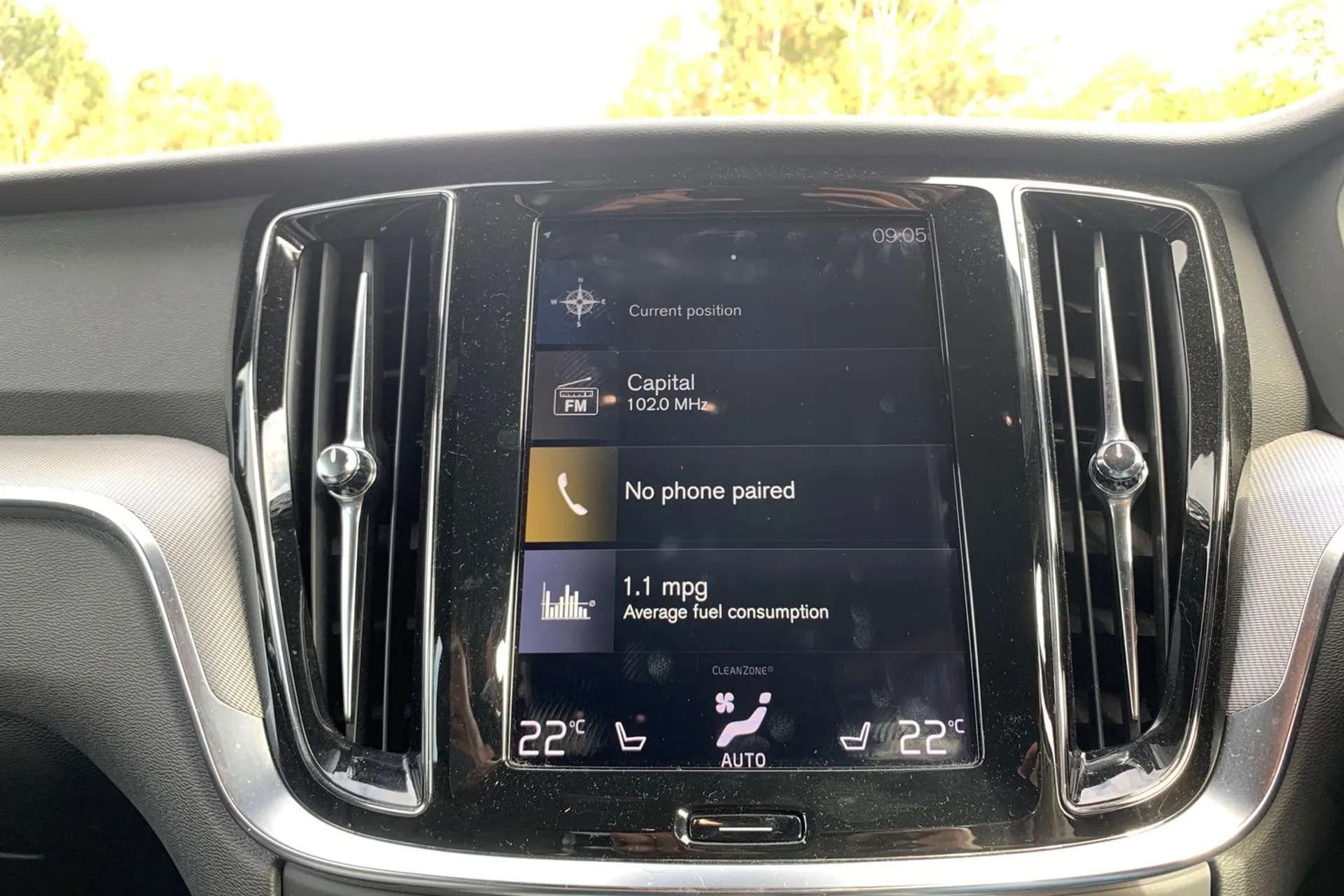 2019 VOLVO V60 2019 VOLVO V60