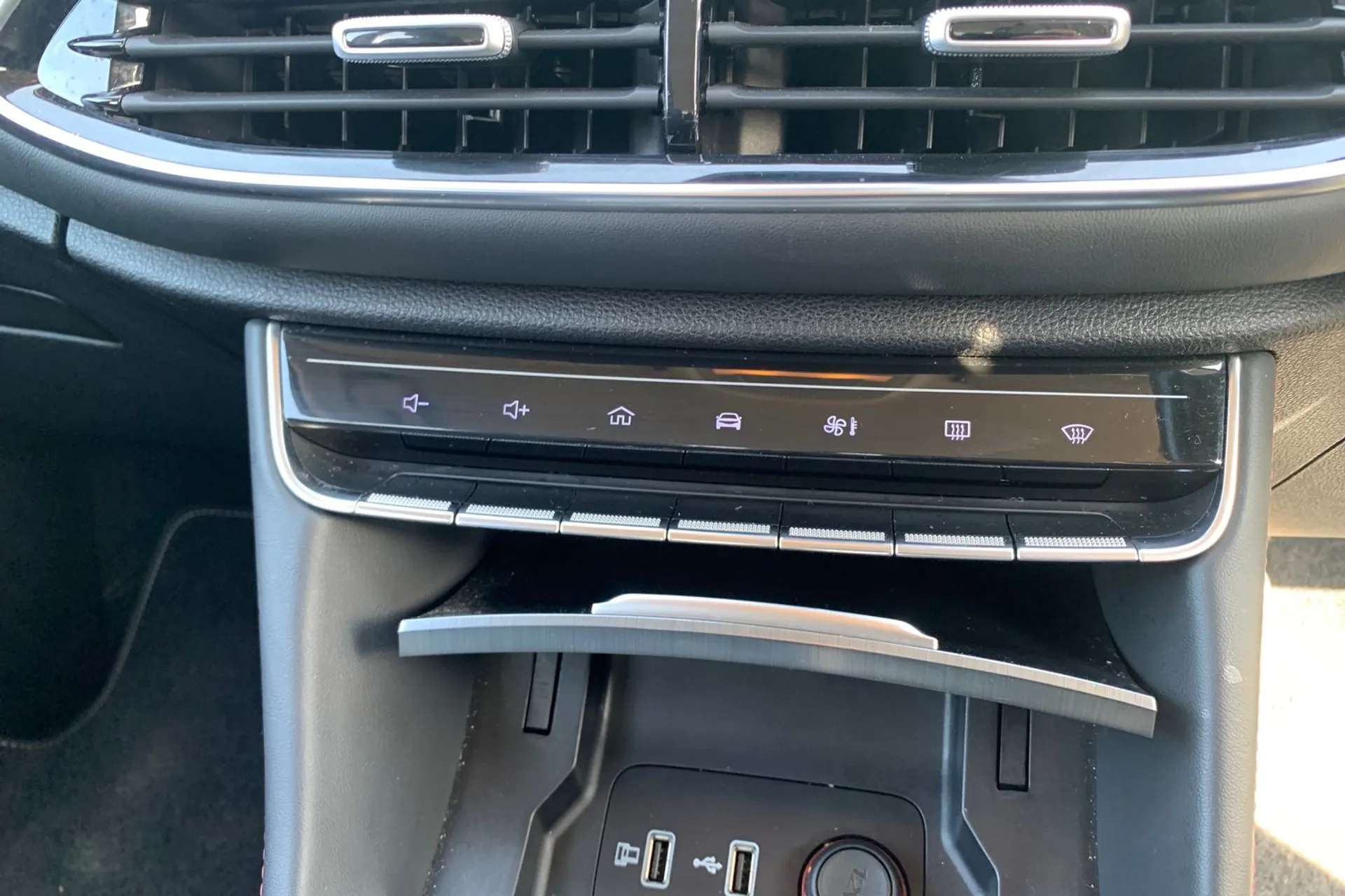 2023 MG MOTOR UK HS 2023 MG MOTOR UK HS