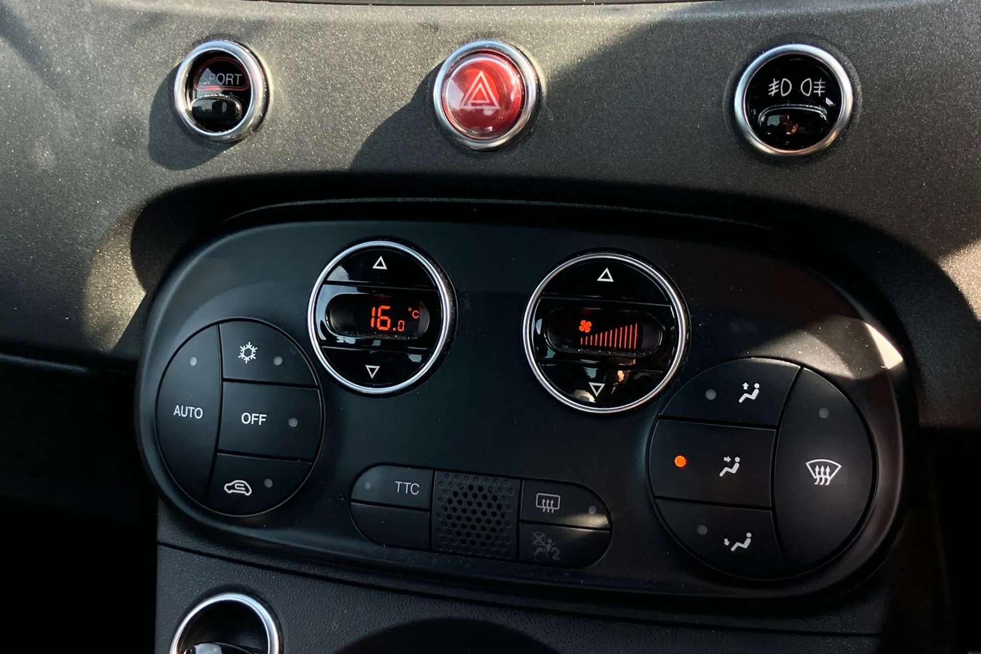 2020 ABARTH 595 2020 ABARTH 595