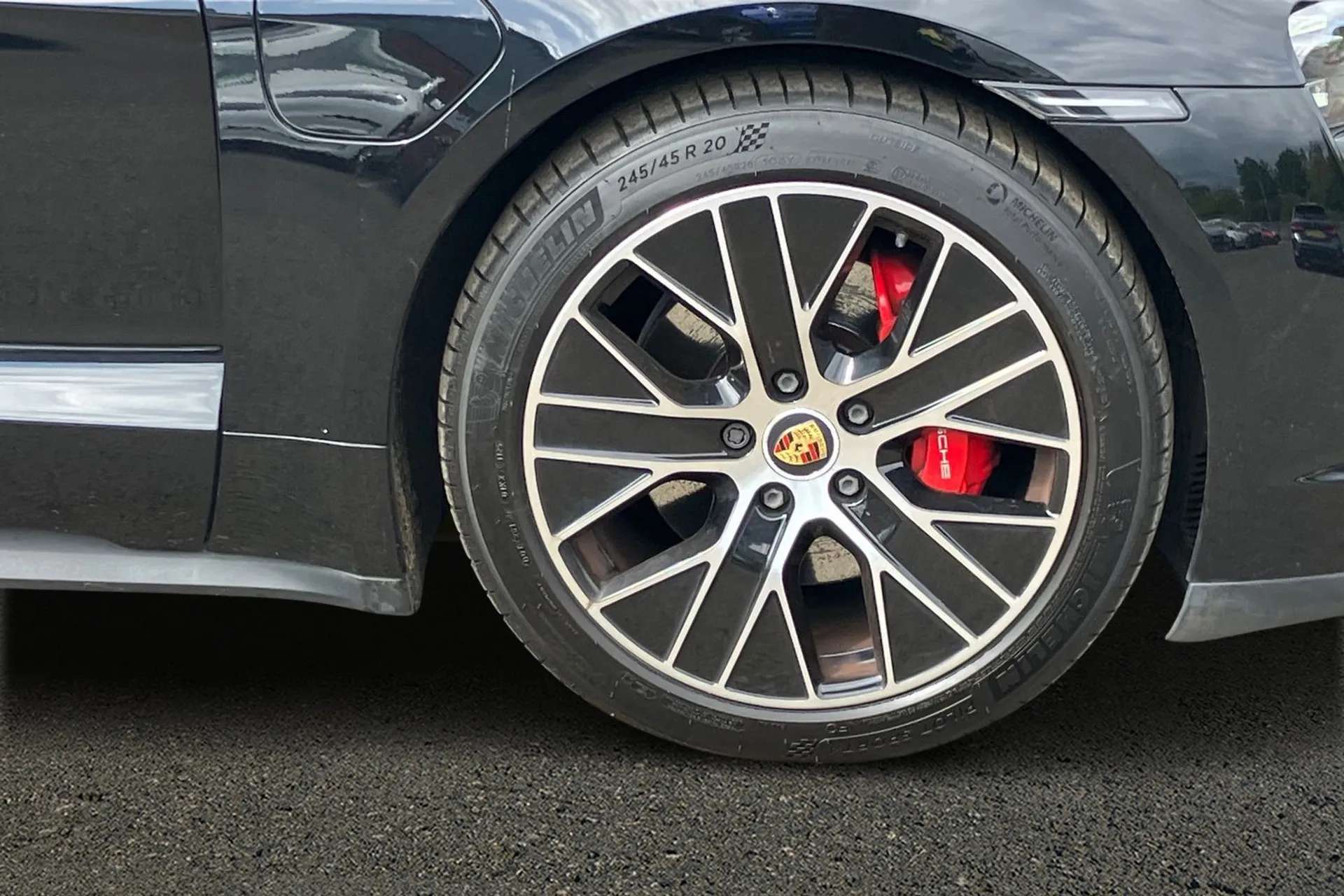 2020 PORSCHE TAYCAN 2020 PORSCHE TAYCAN