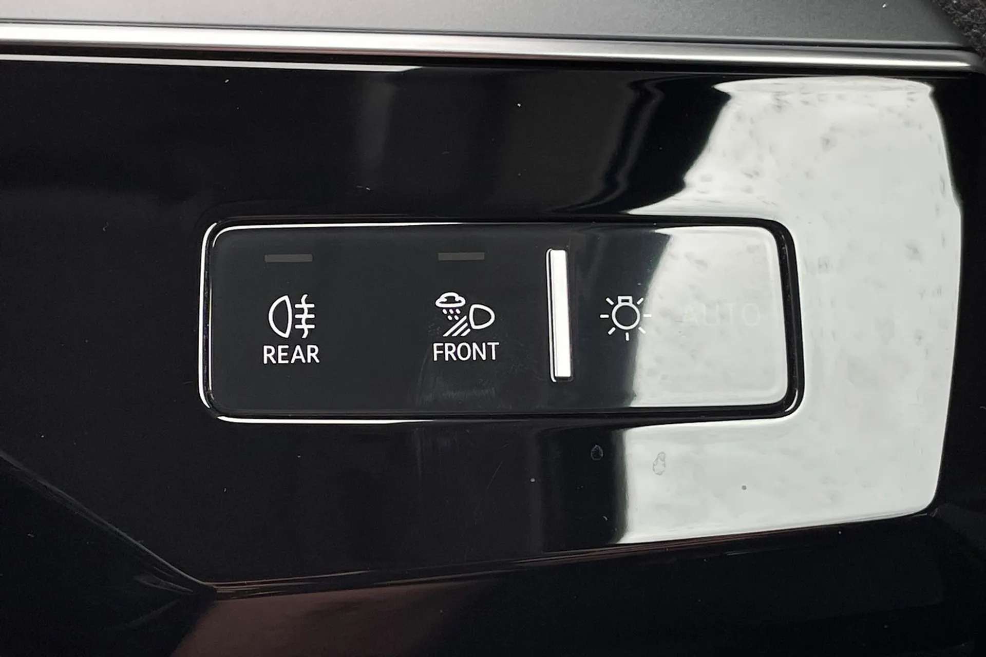 2020 AUDI E-TRON 2020 AUDI E-TRON