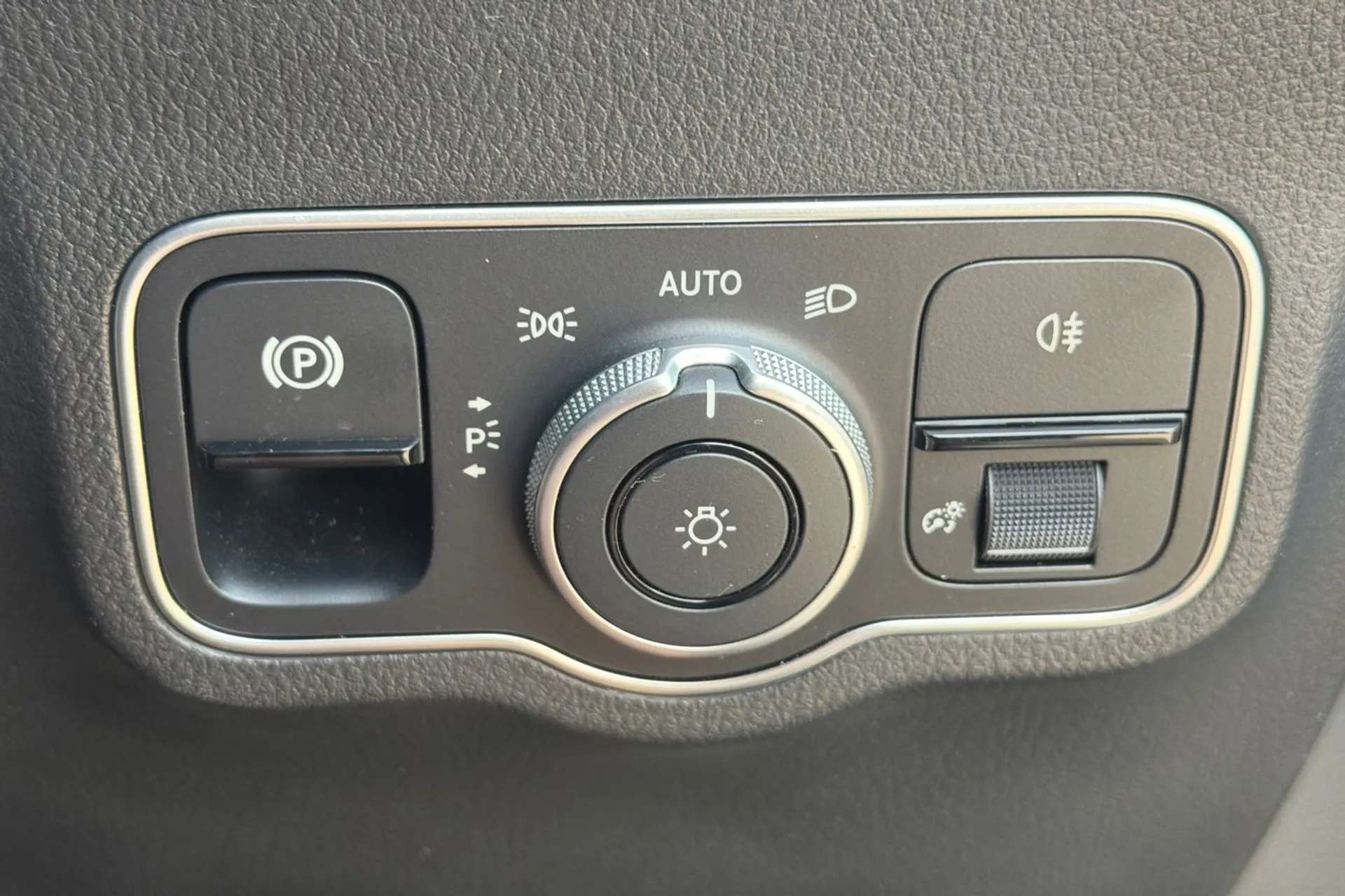 2023 MERCEDES-BENZ GLA 2023 MERCEDES-BENZ GLA