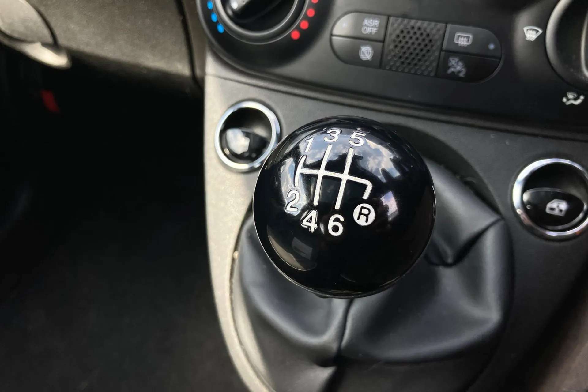 2020 FIAT 500 2020 FIAT 500