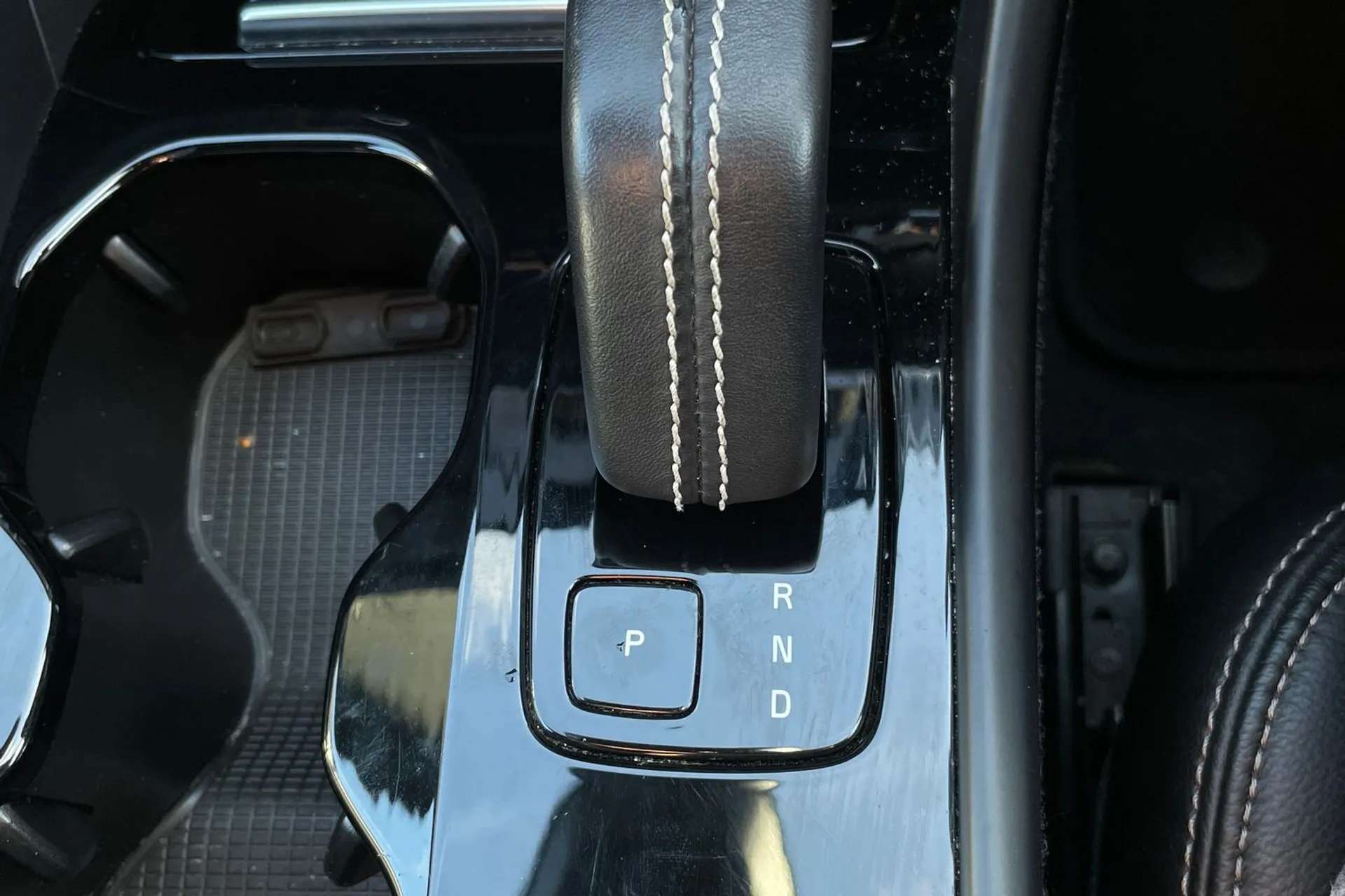 2021 VOLVO XC40 2021 VOLVO XC40