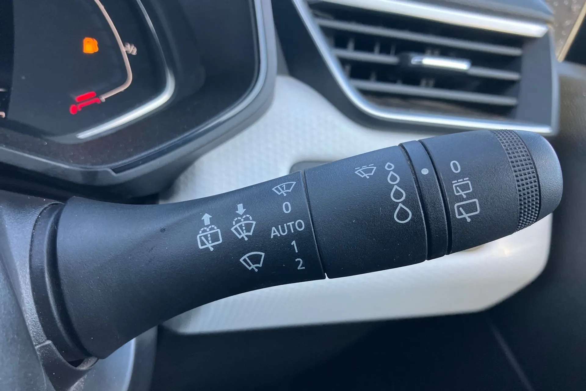 2022 RENAULT CLIO 2022 RENAULT CLIO