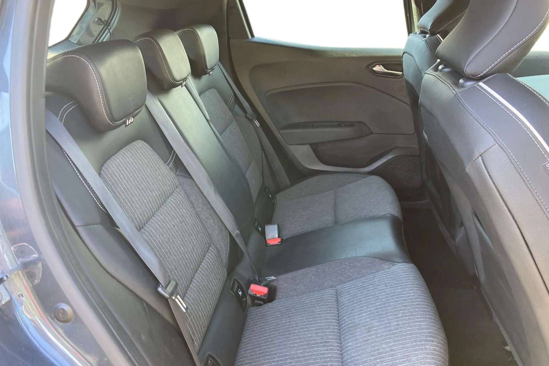 2022 RENAULT CLIO 2022 RENAULT CLIO